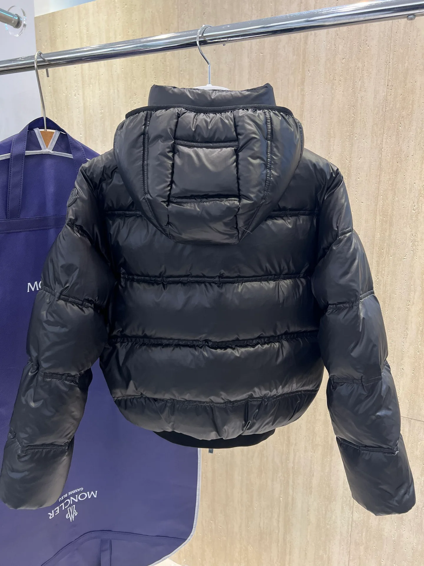 Men's Jackets And Down Jackets MONCLER 18330411