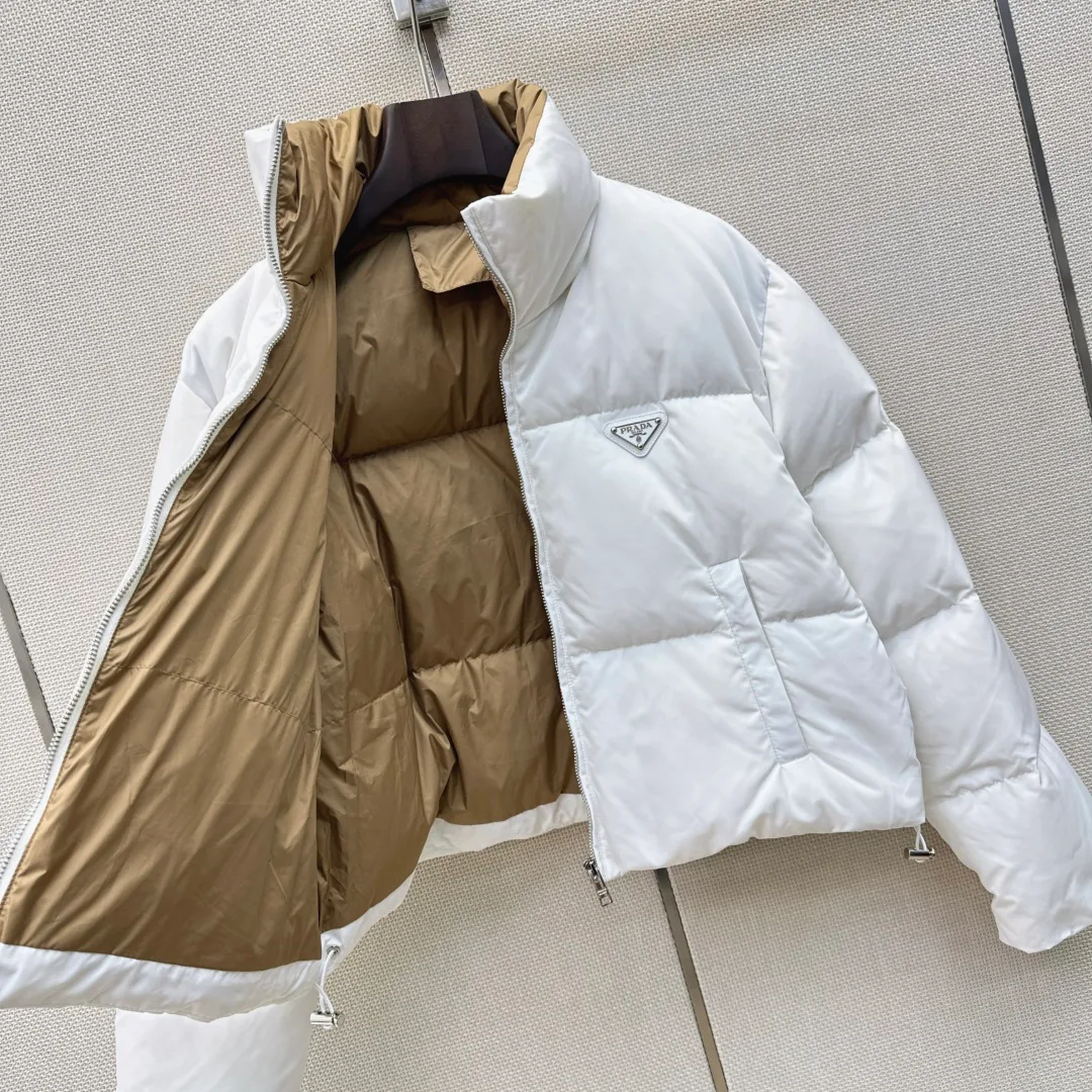 Women's Jackets And Down Jackets PRADA 18127682