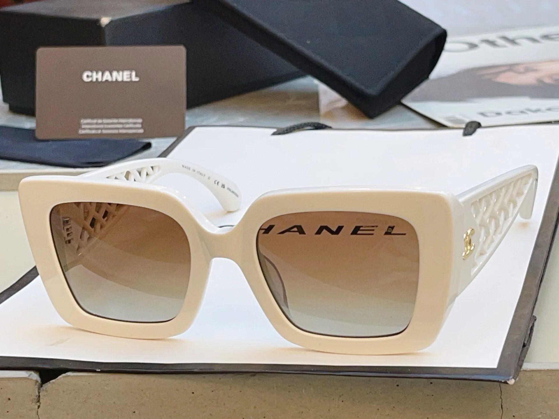 Glasses CHANEL 17529371