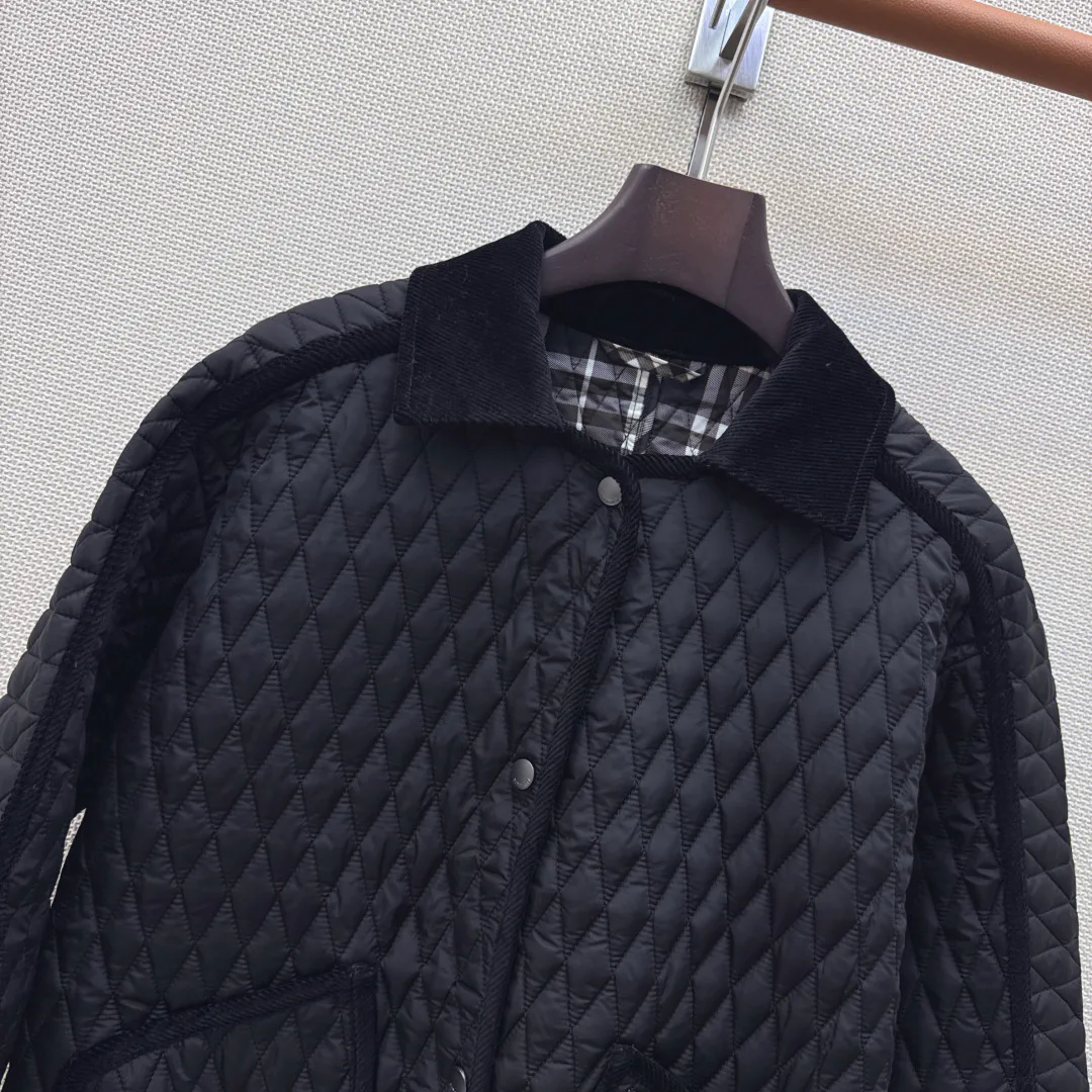 Women's Jackets And Down Jackets BURBERRY 18225621