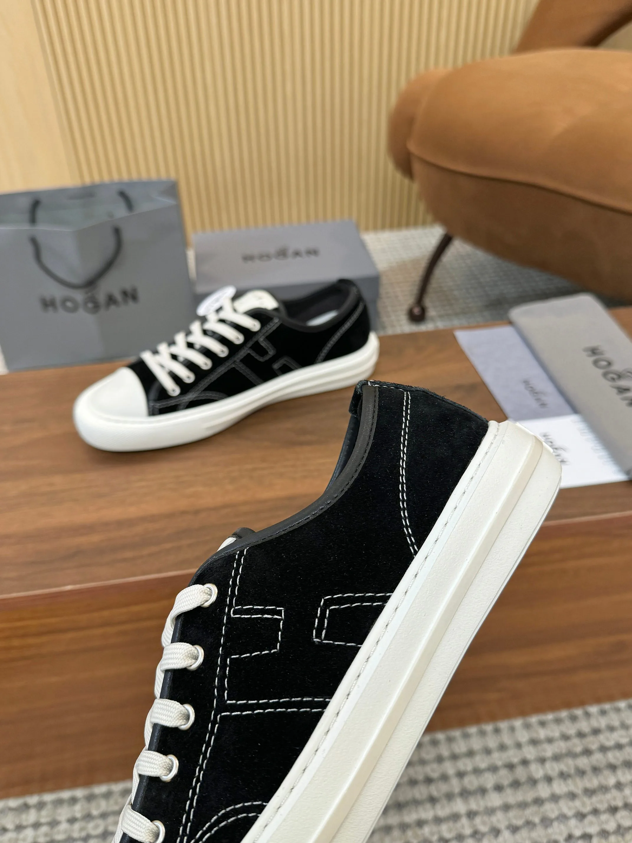 Men's Sneakers HOGAN 17810422