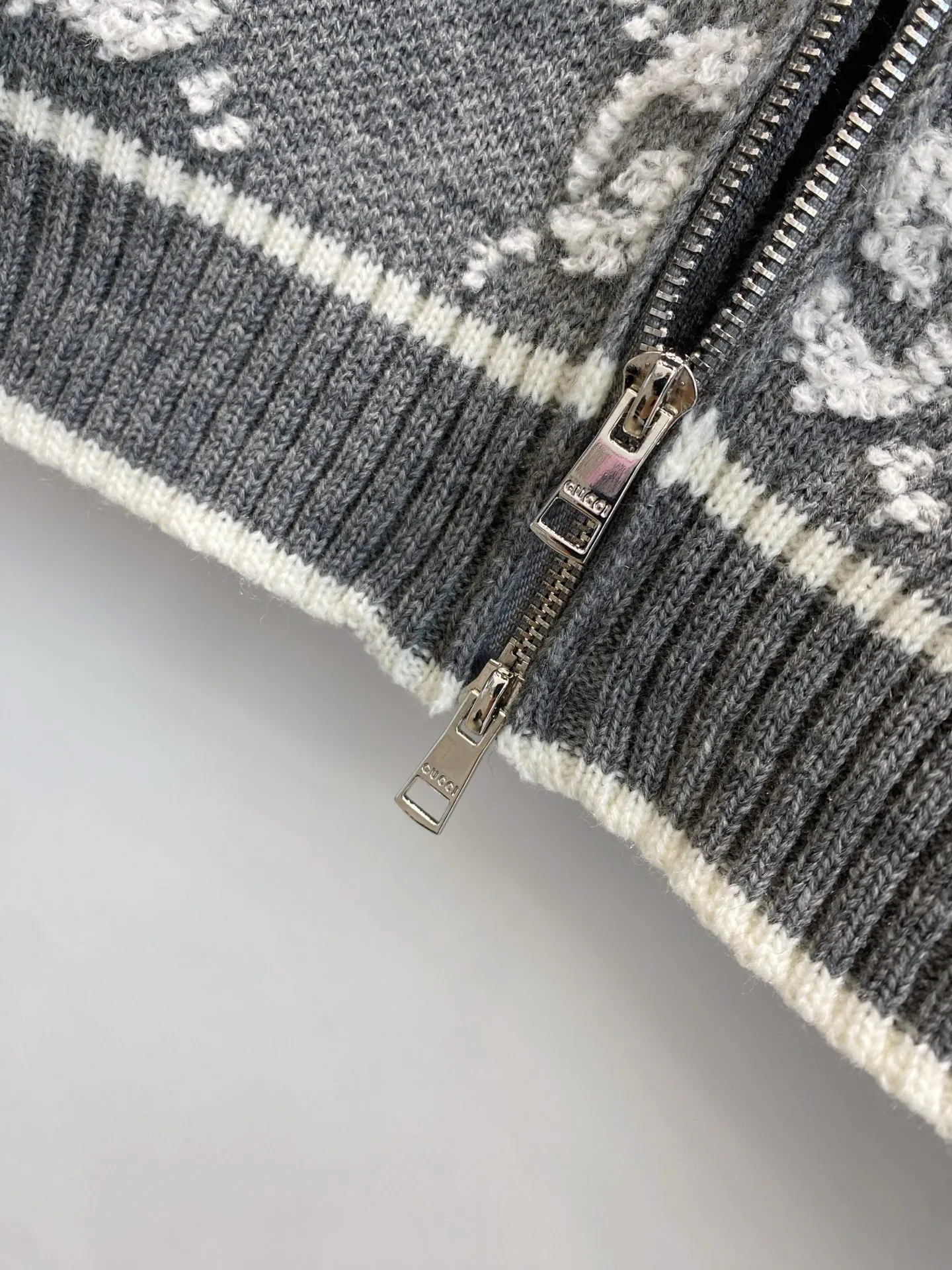 Women's Jumpers And Sweaters GUCCI 18238819