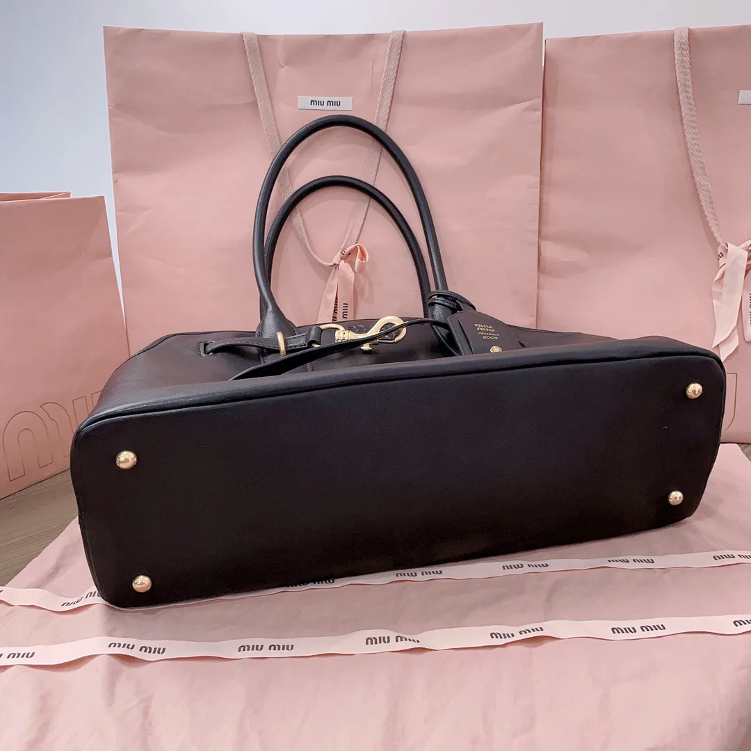 Women's Classic Handbags MIU MIU 18004738