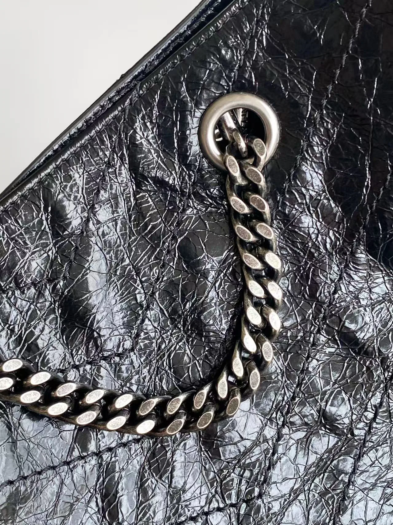 Women's Classic Handbags SAINT LAURENT 17629557