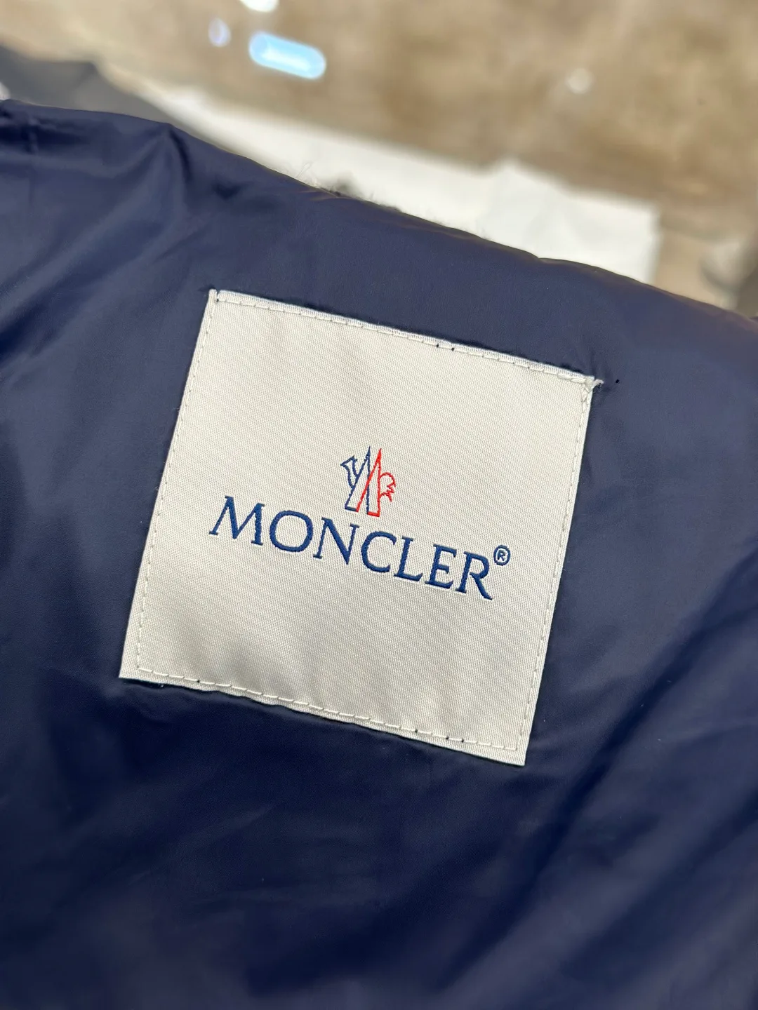 Men's Jackets And Down Jackets MONCLER 18359902