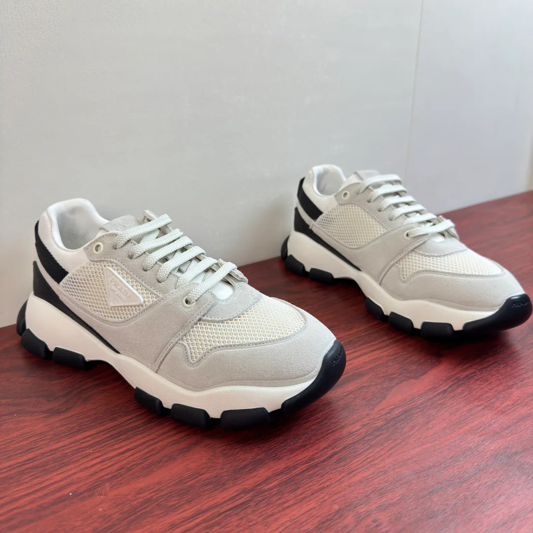 Women's Sneakers PRADA 17763666
