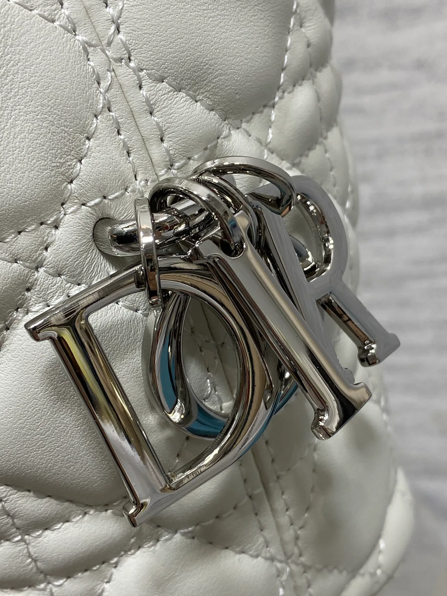 Women's Classic Handbags CHRISTIAN DIOR 17830929
