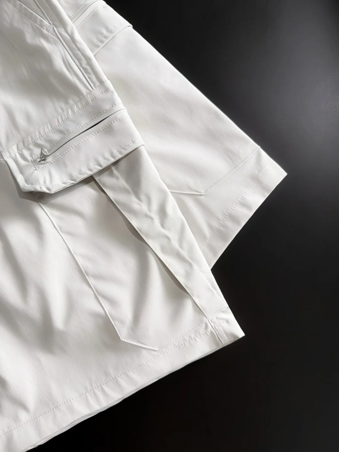 Men's Shorts LOUIS VUITTON 16851921