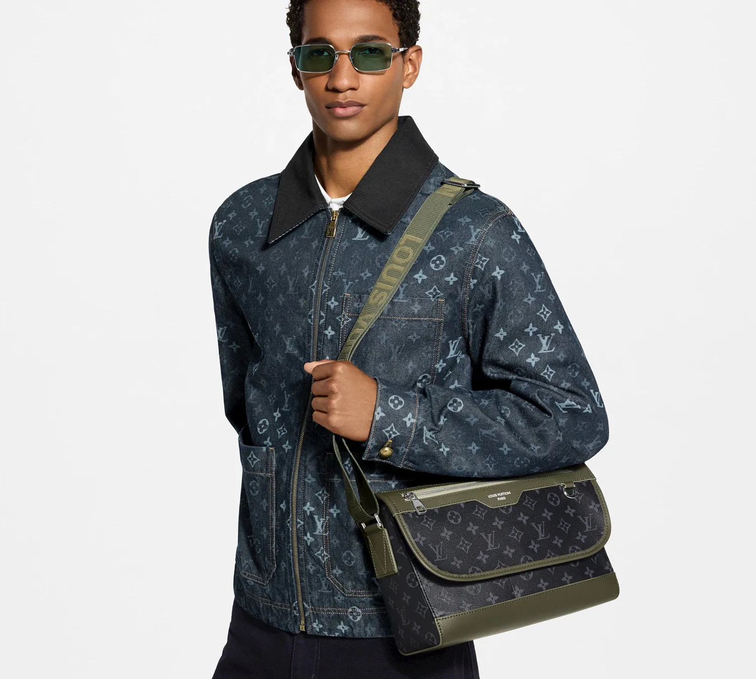 Women's Shoulder Bags LOUIS VUITTON 17759002