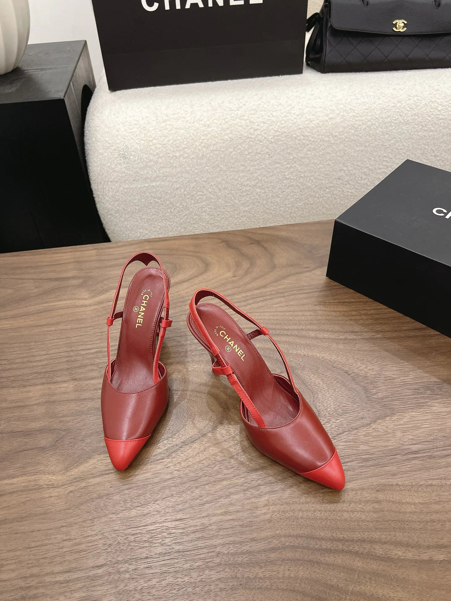 Women's Heels CHANEL 17582732