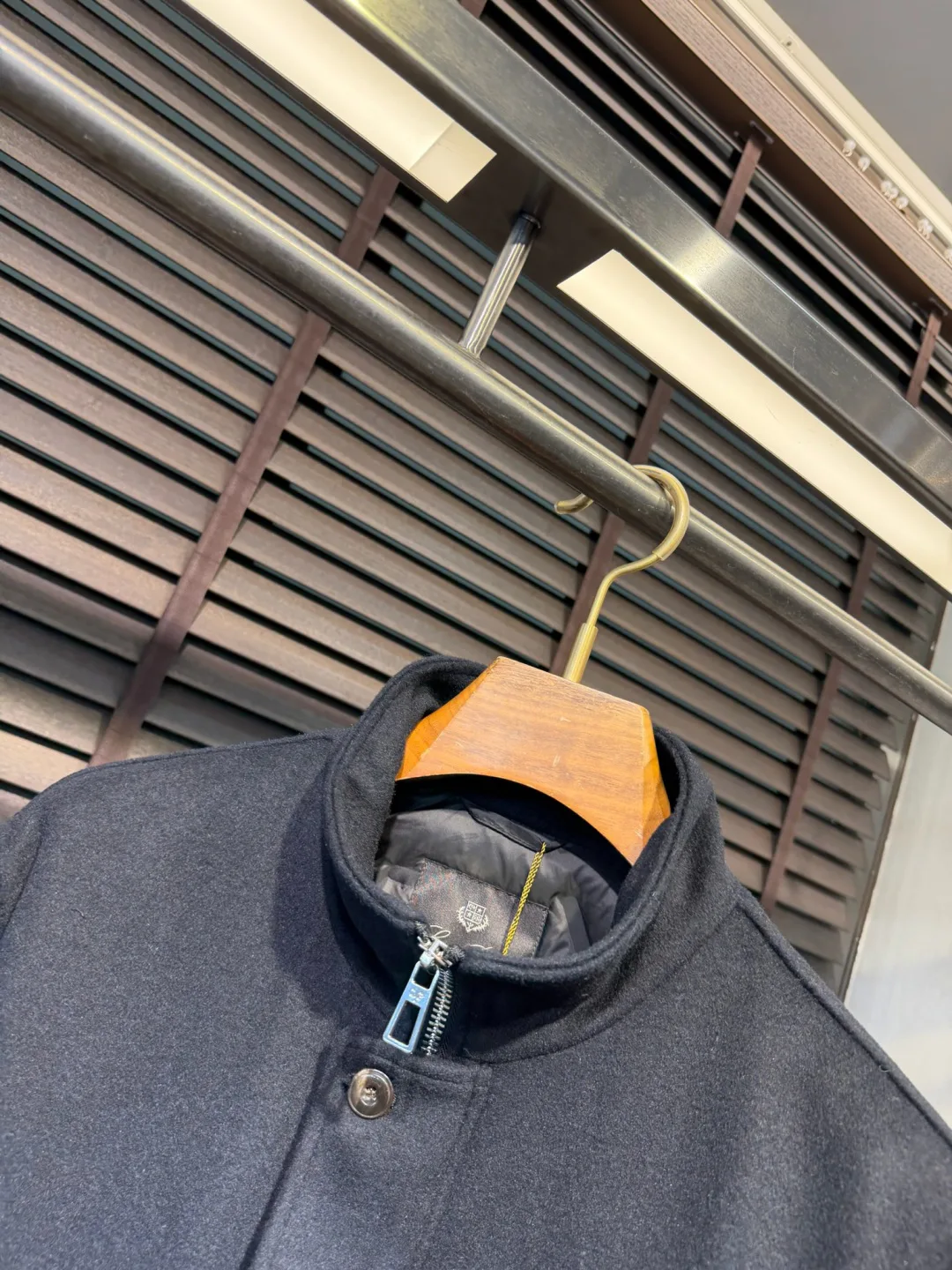 Men's Jackets And Down Jackets LORO PIANA 18345517