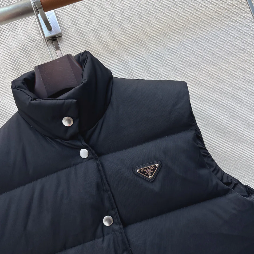 Women's Vests PRADA 18183473