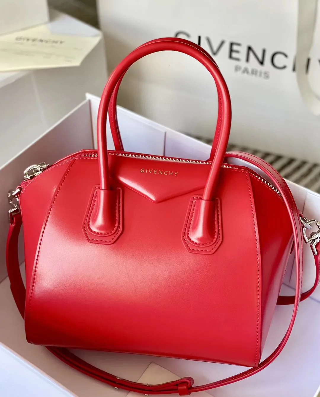 Women's Classic Handbags GIVENCHY 18452633
