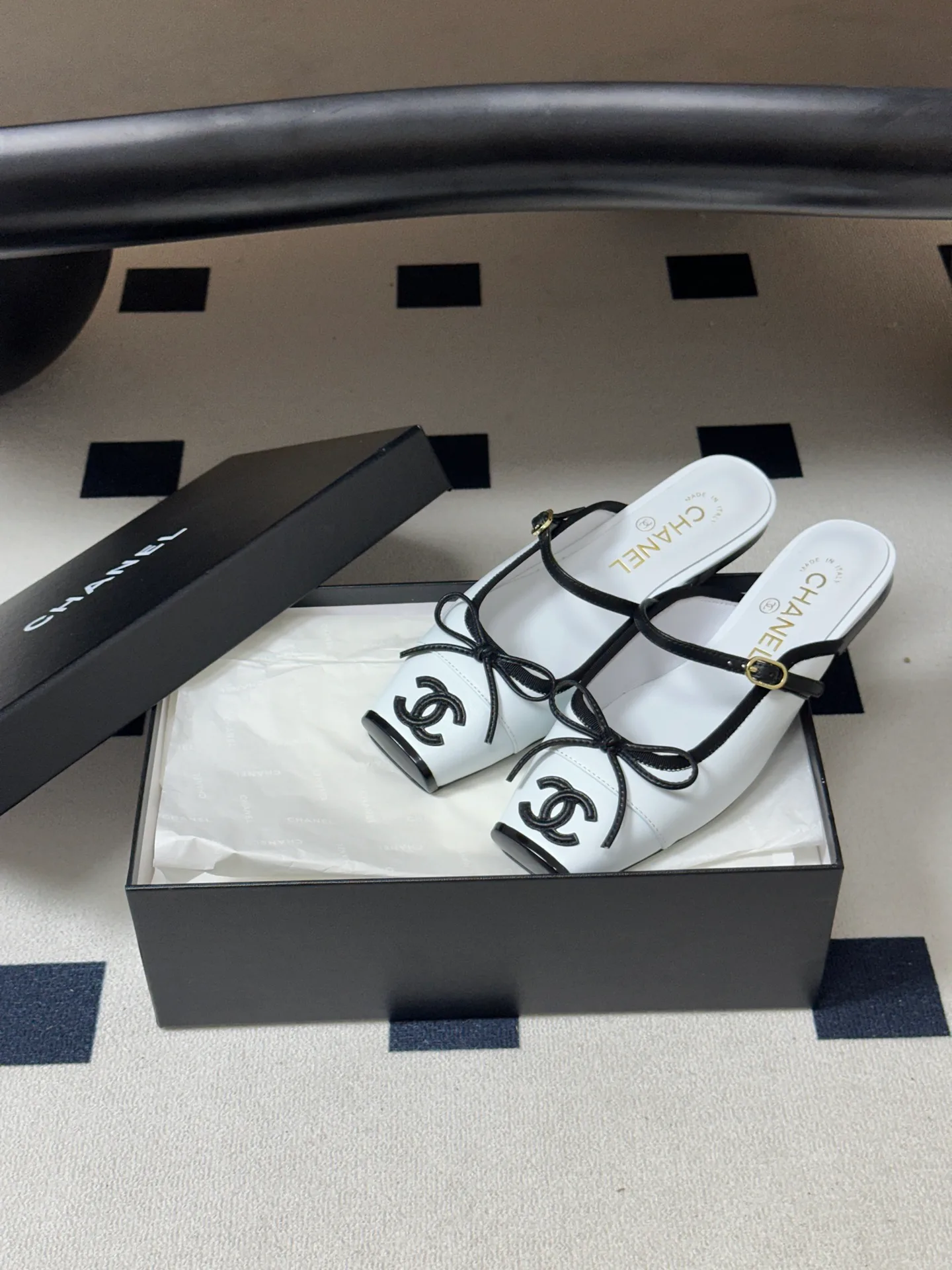 Women's Mules And Clogs CHANEL 17338406