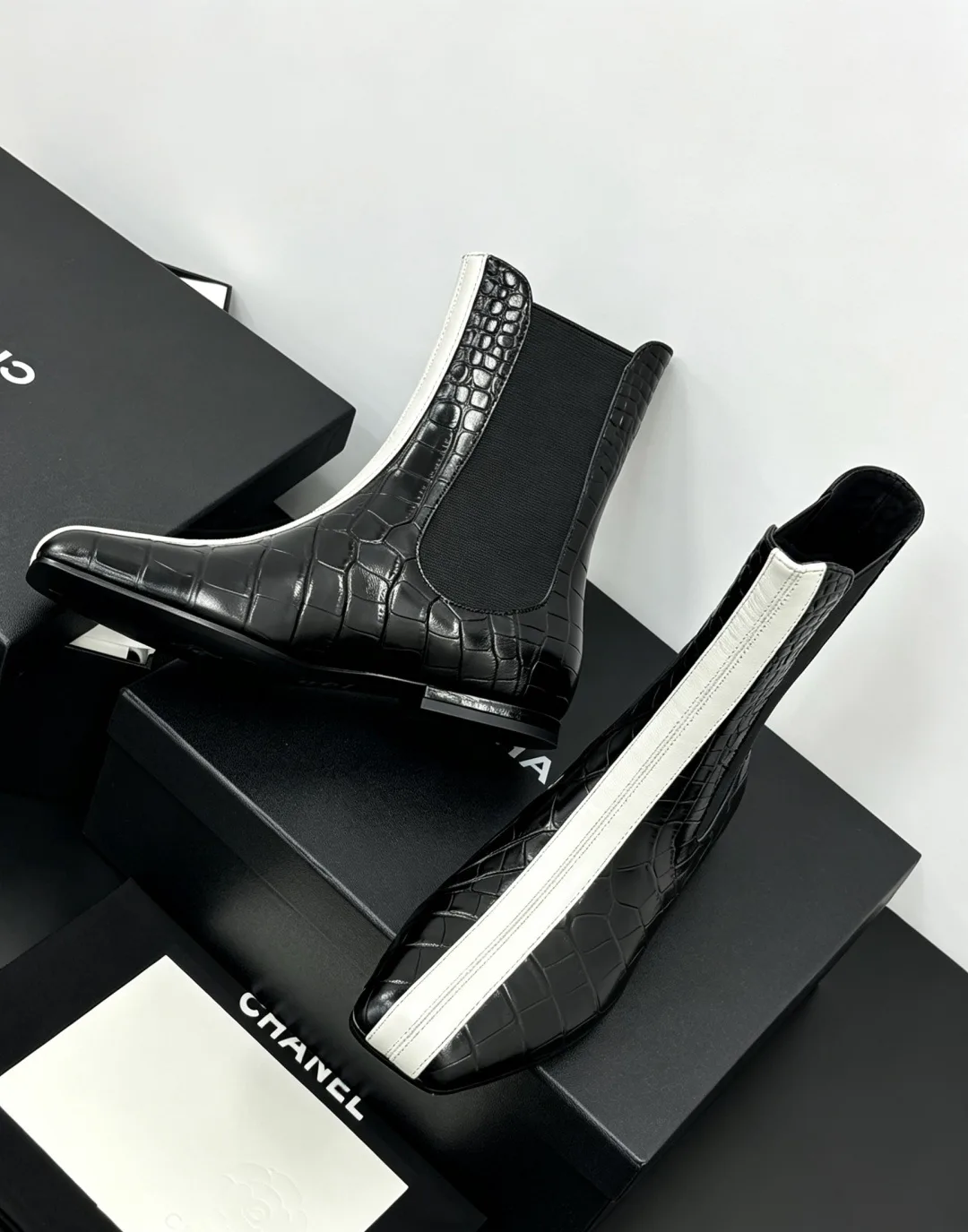 Women's Booties CHANEL 18194191