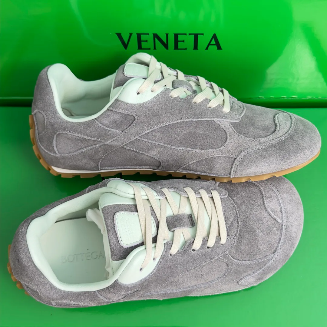 Women's Sneakers BOTTEGA VENETA 17771979