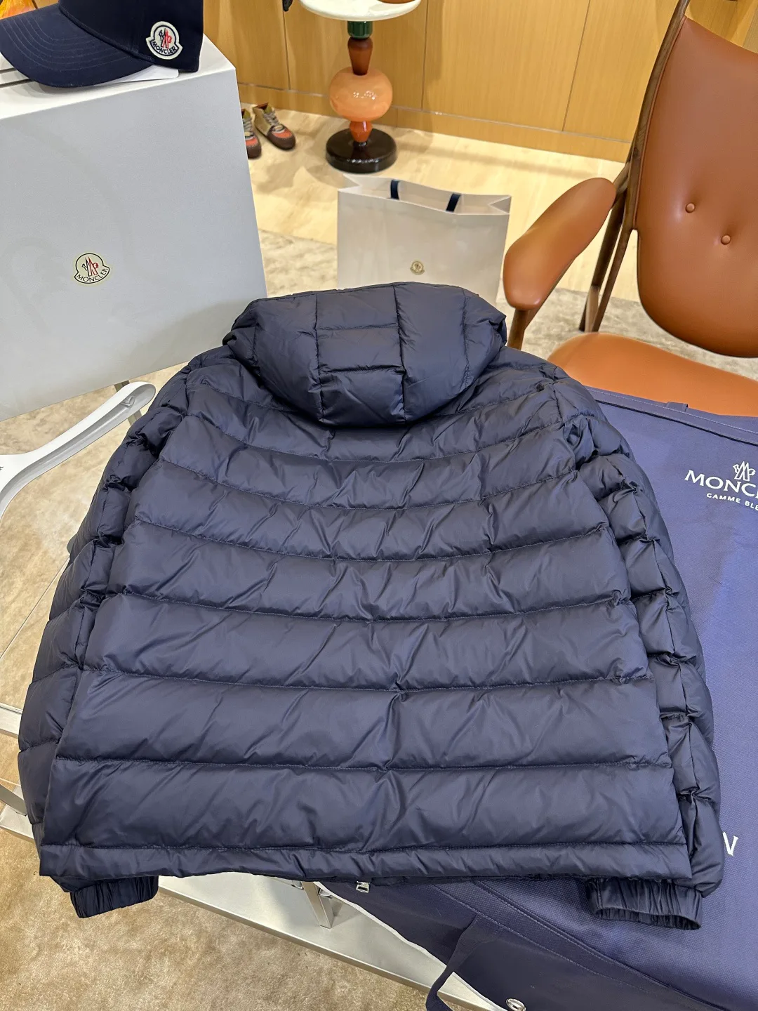 Men's Jackets And Down Jackets MONCLER 18260912