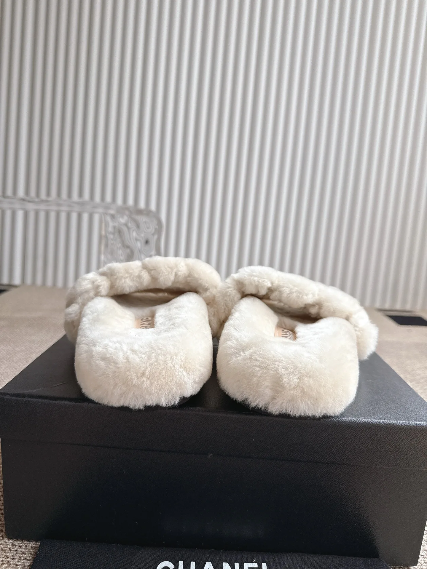 Women's Slippers CHANEL 18324637