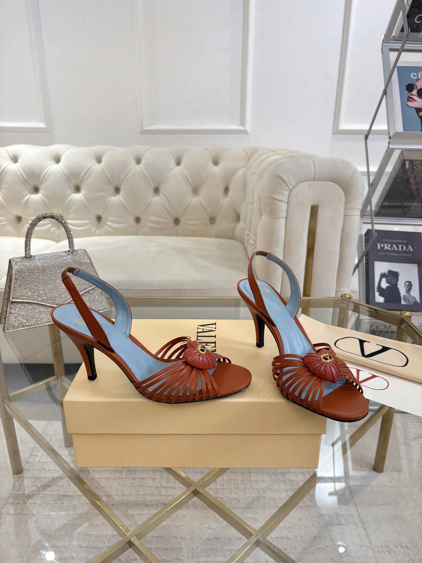 Women's Open-Toe Sandals VALENTINO 18135274