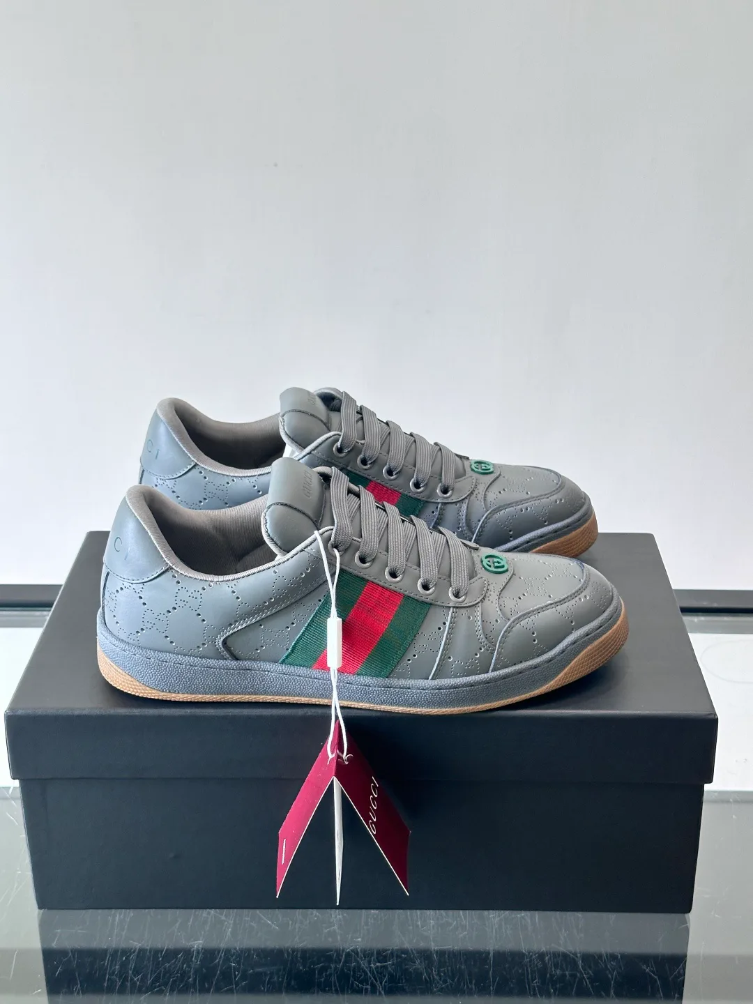 Women's Sneakers GUCCI 18101948