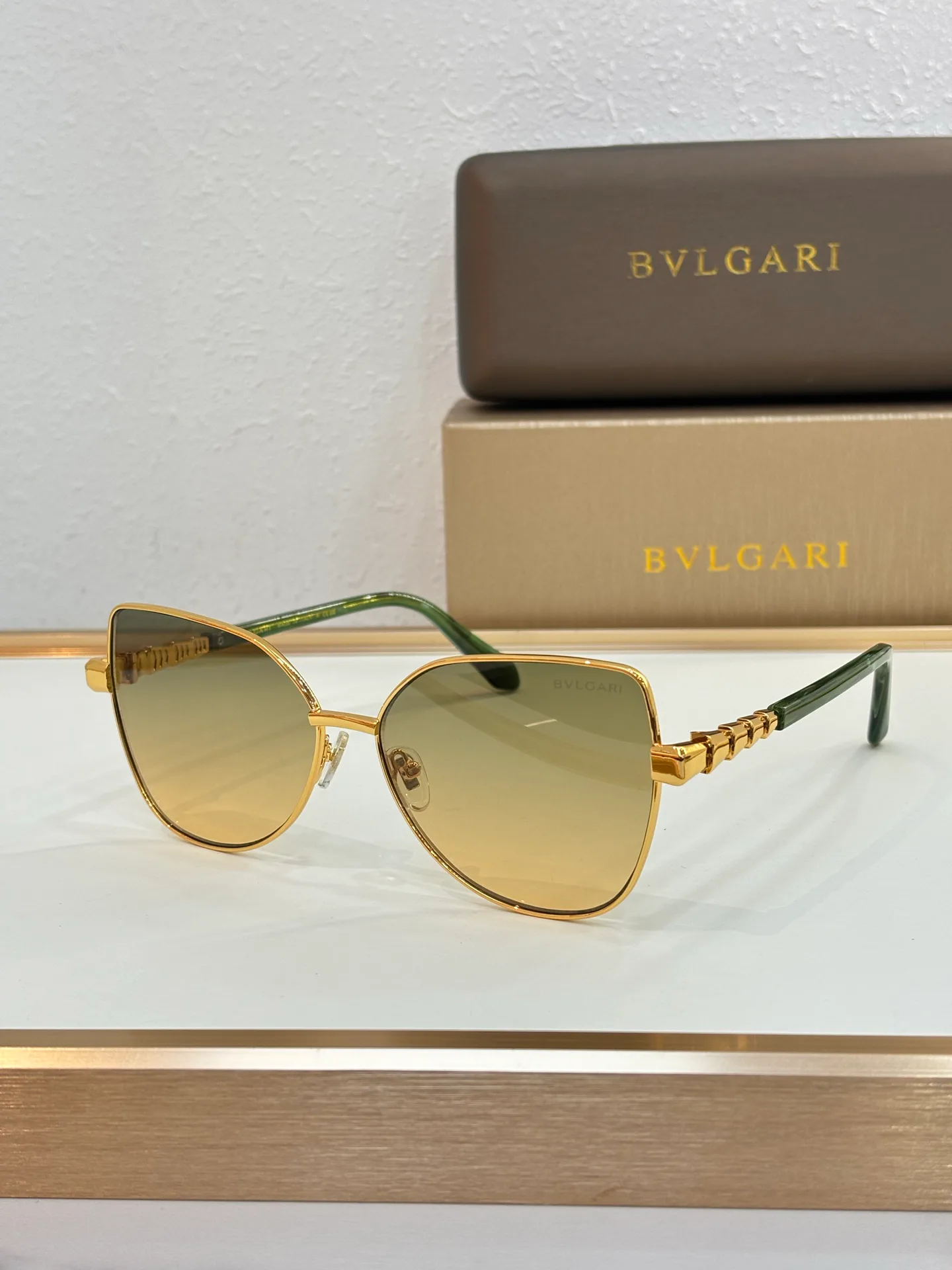 Glasses BVLGARI 18325673