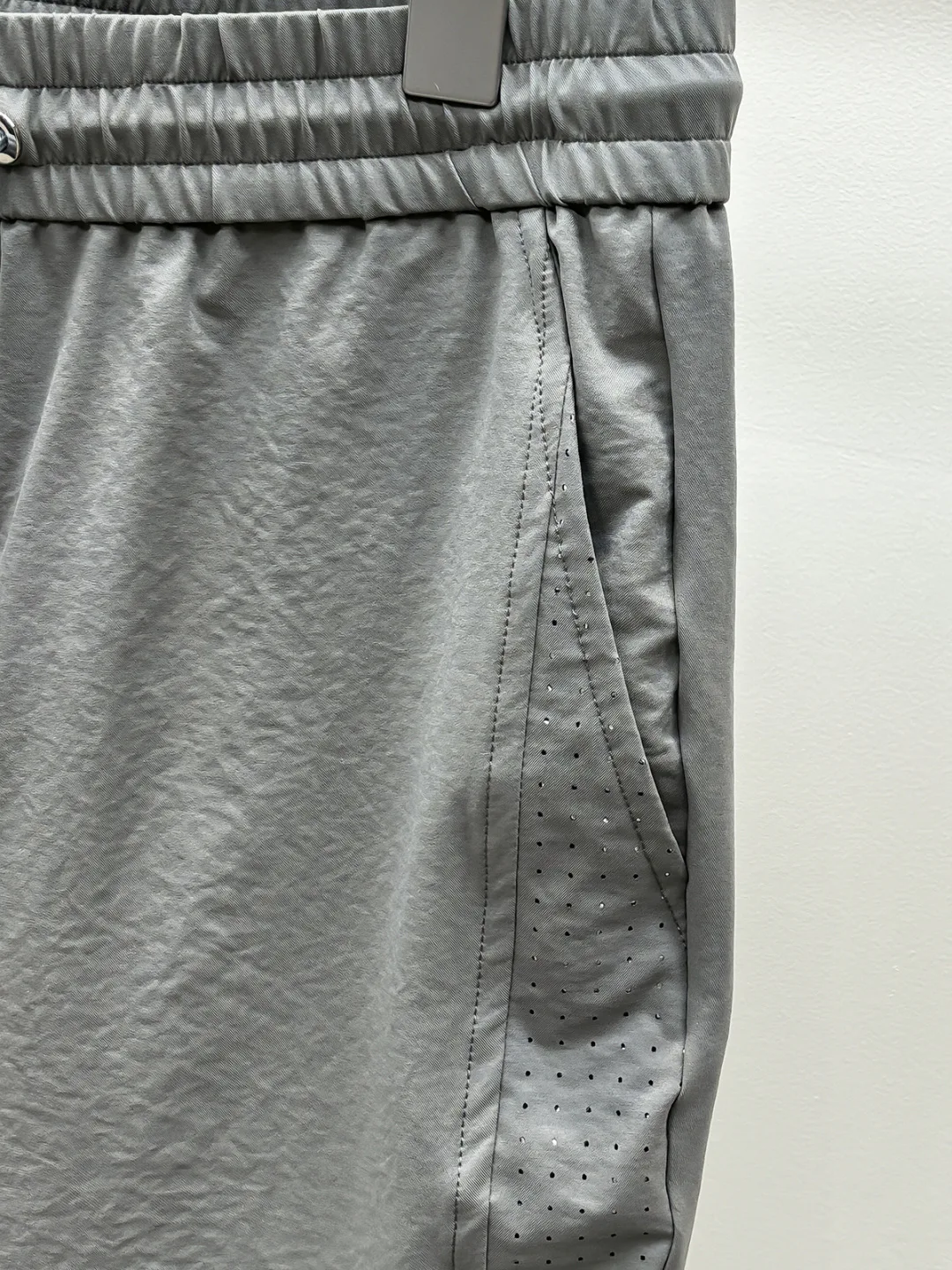 Men's Trousers PRADA 18499218