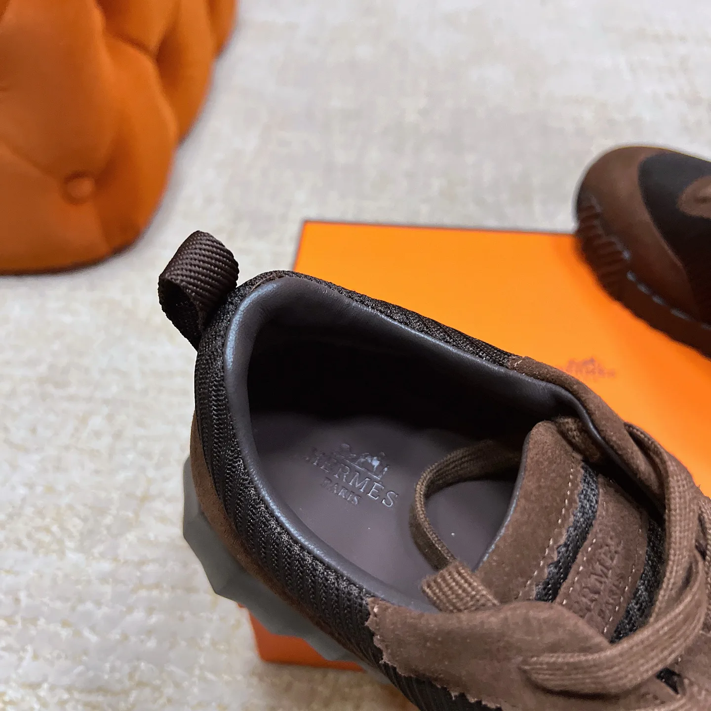 Кроссовки Женские Hermes 18583721