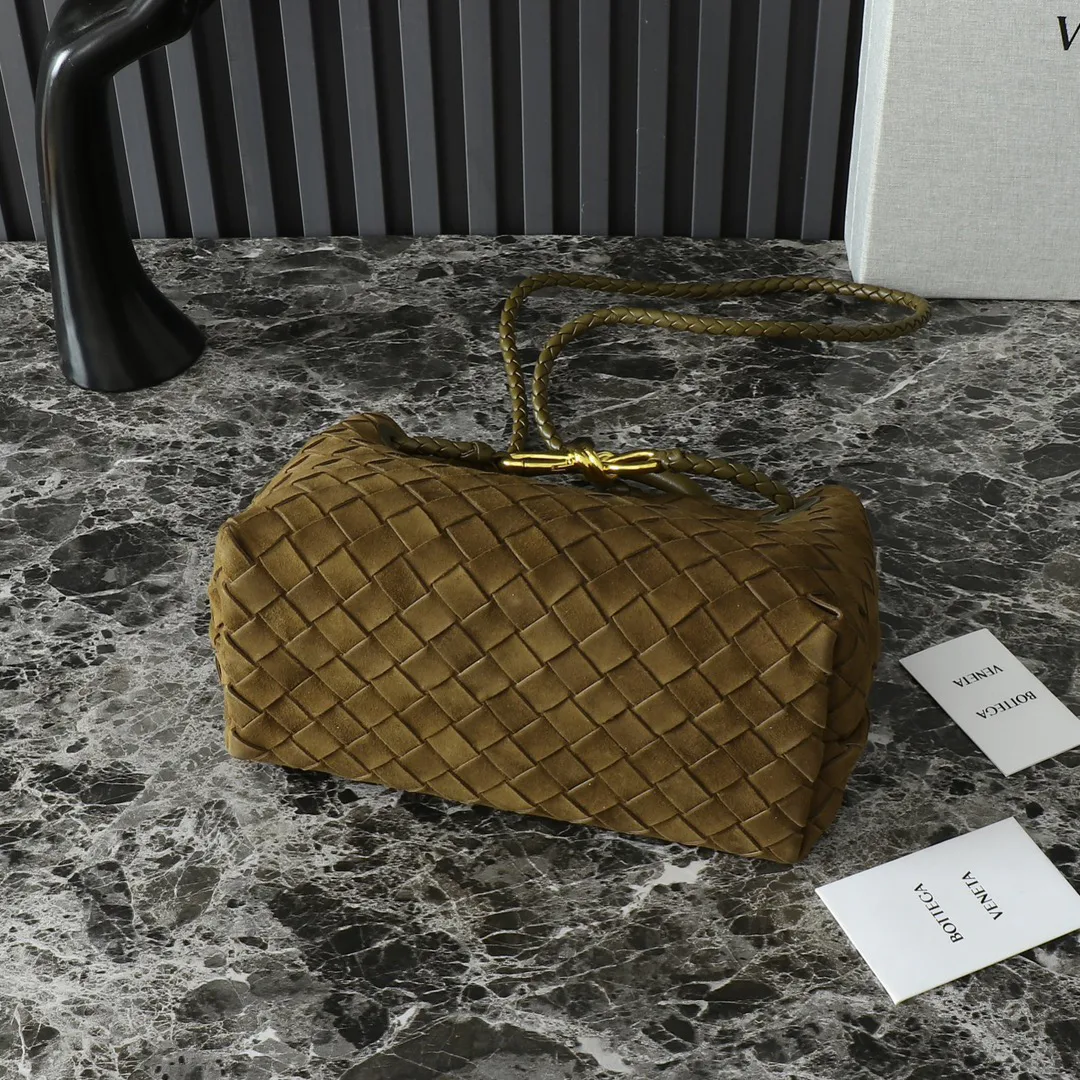 Women's Classic Handbags BOTTEGA VENETA 16879769