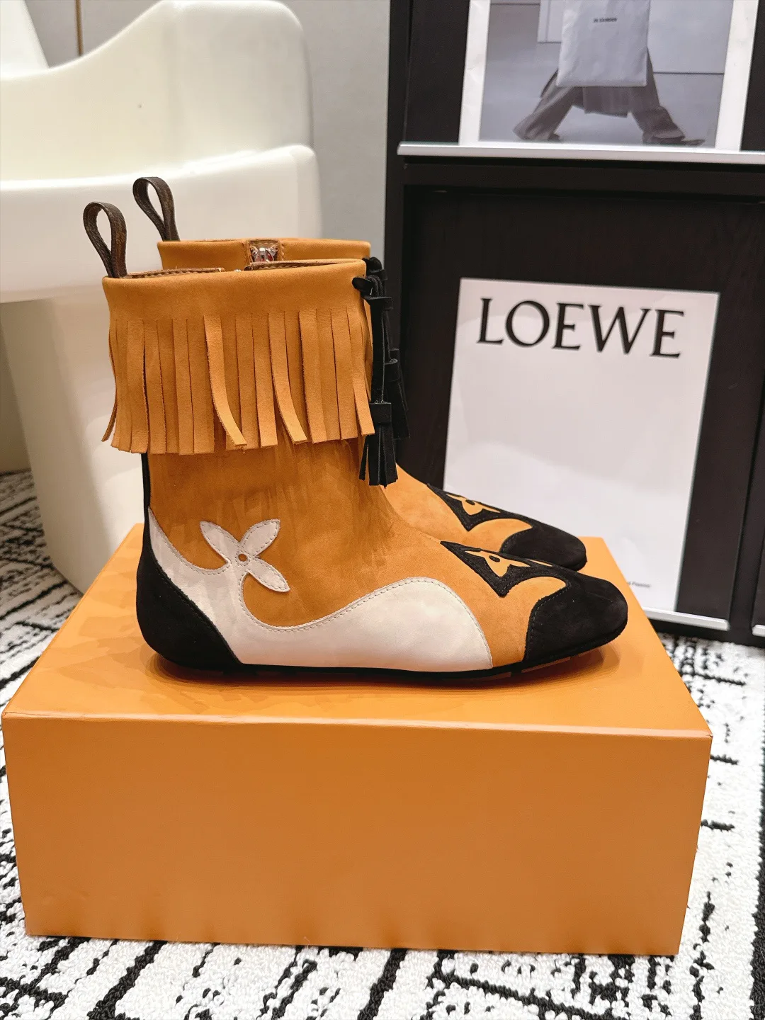 Women's Booties LOUIS VUITTON 17978344