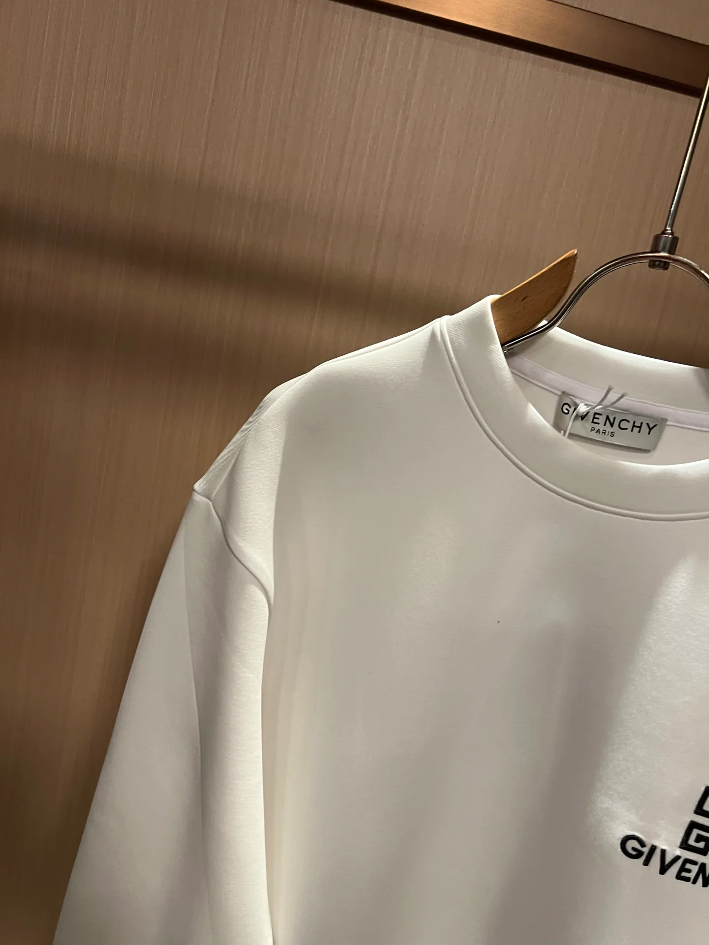 Men's Sweatshirts And Hoodies GIVENCHY 18519644