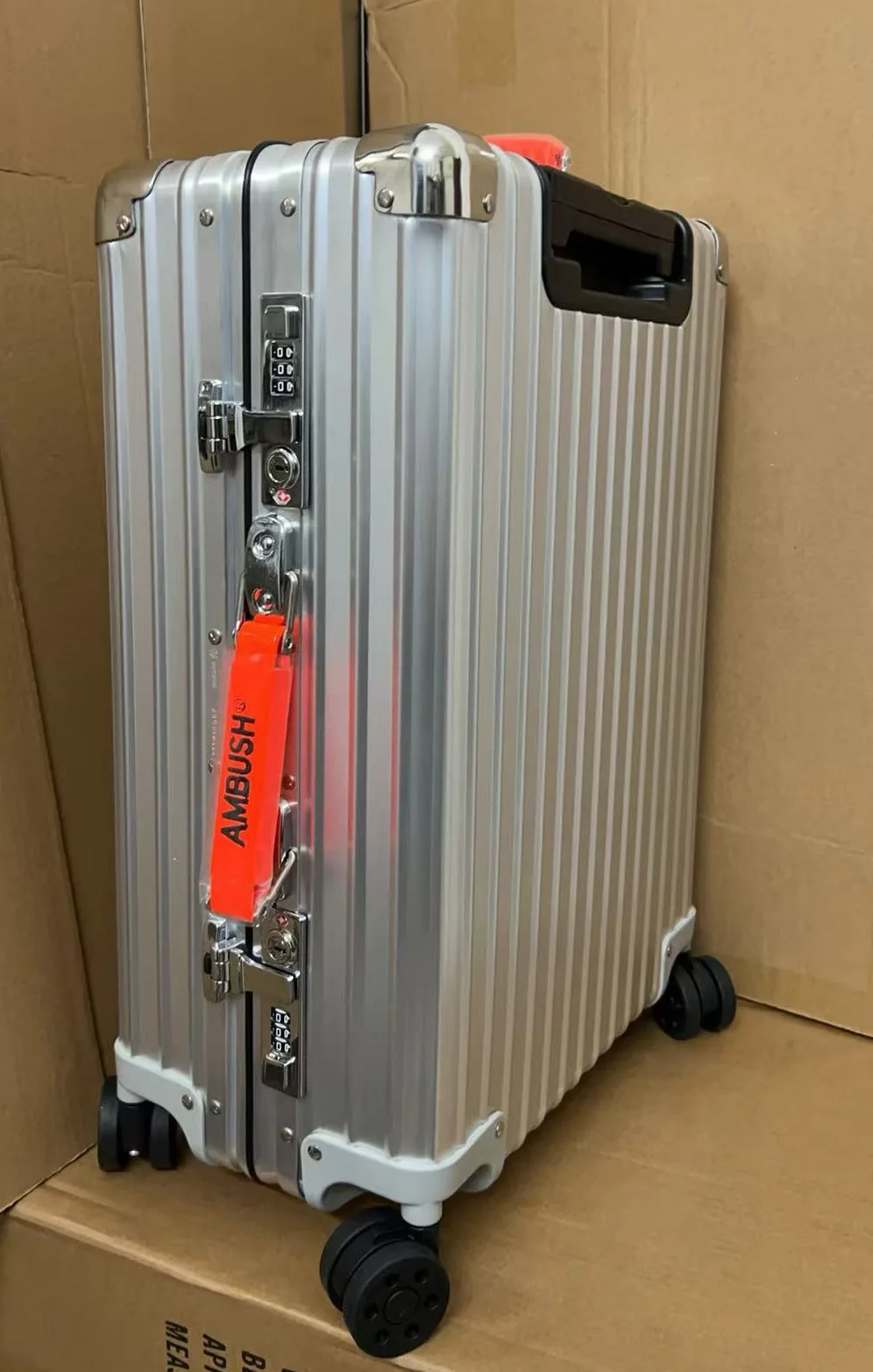 Suitcases RIMOWA 16938636