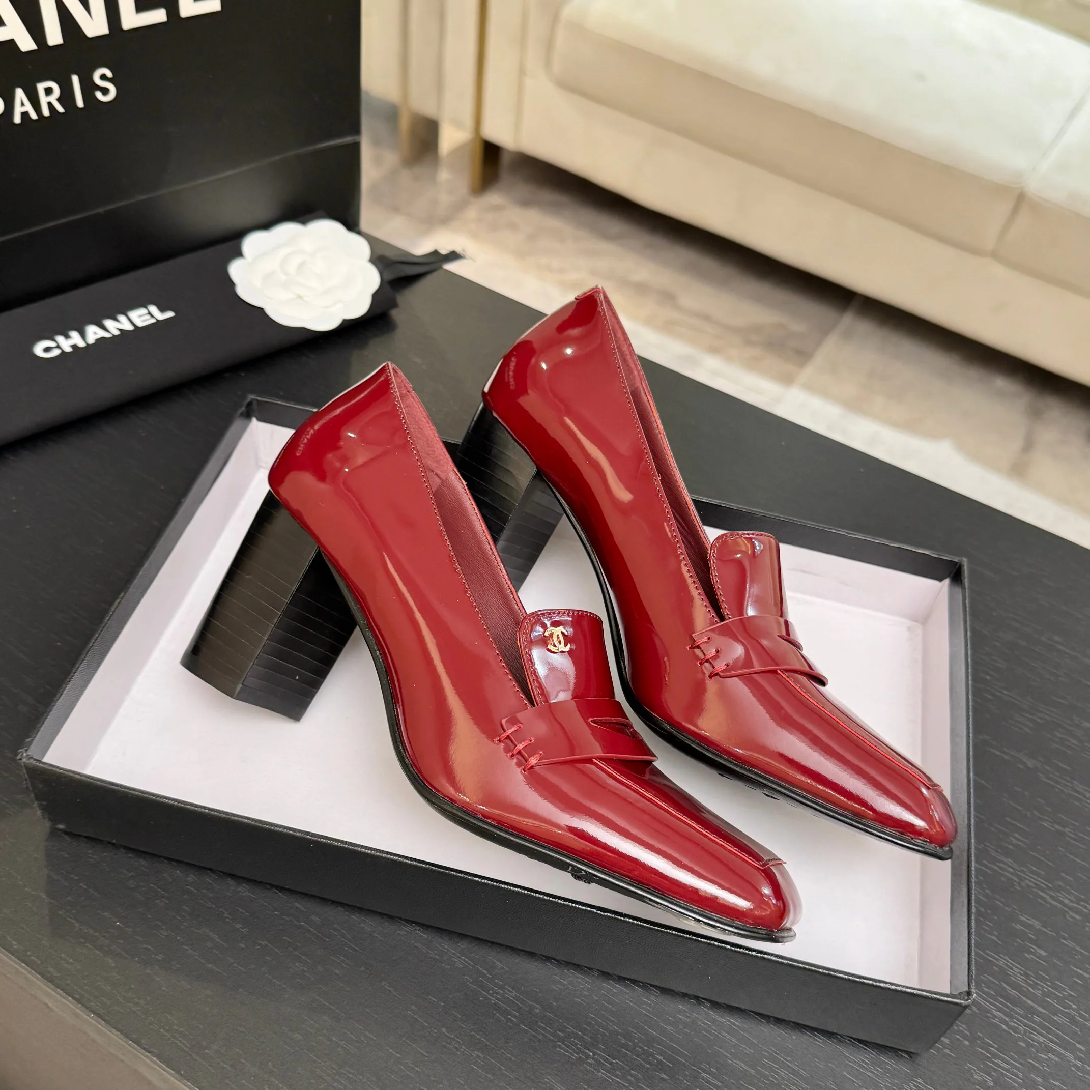 Women's Loafers And Moccasins CHANEL 18063085