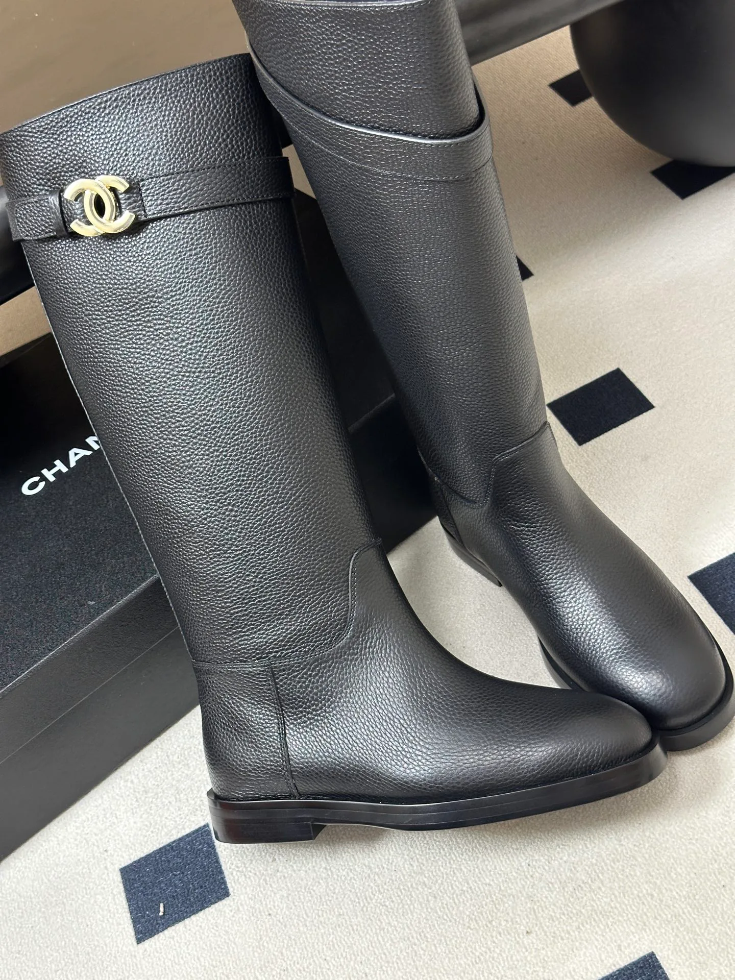 Women's Boots CHANEL 18049458