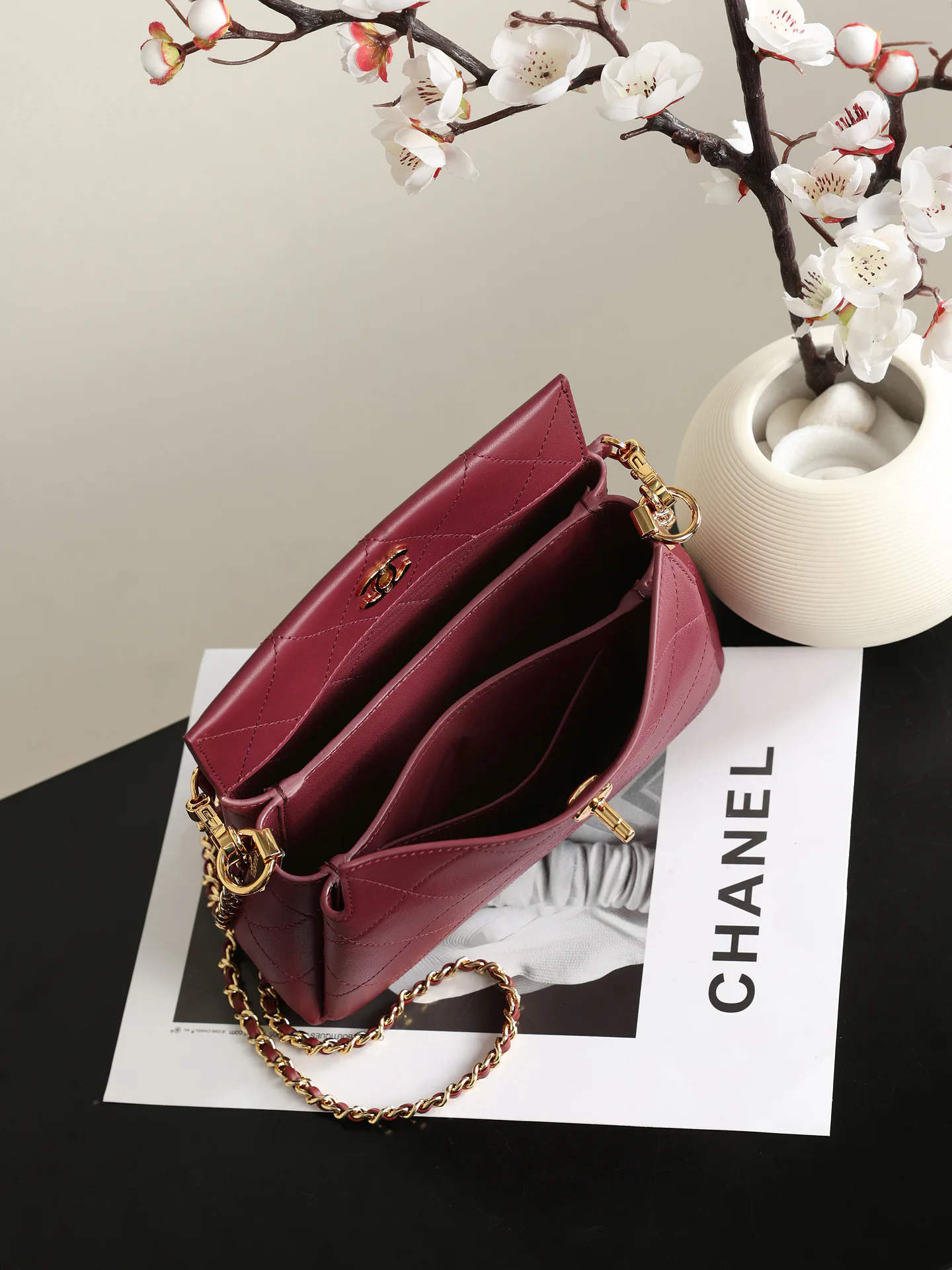 Women's Classic Handbags CHANEL 17844820