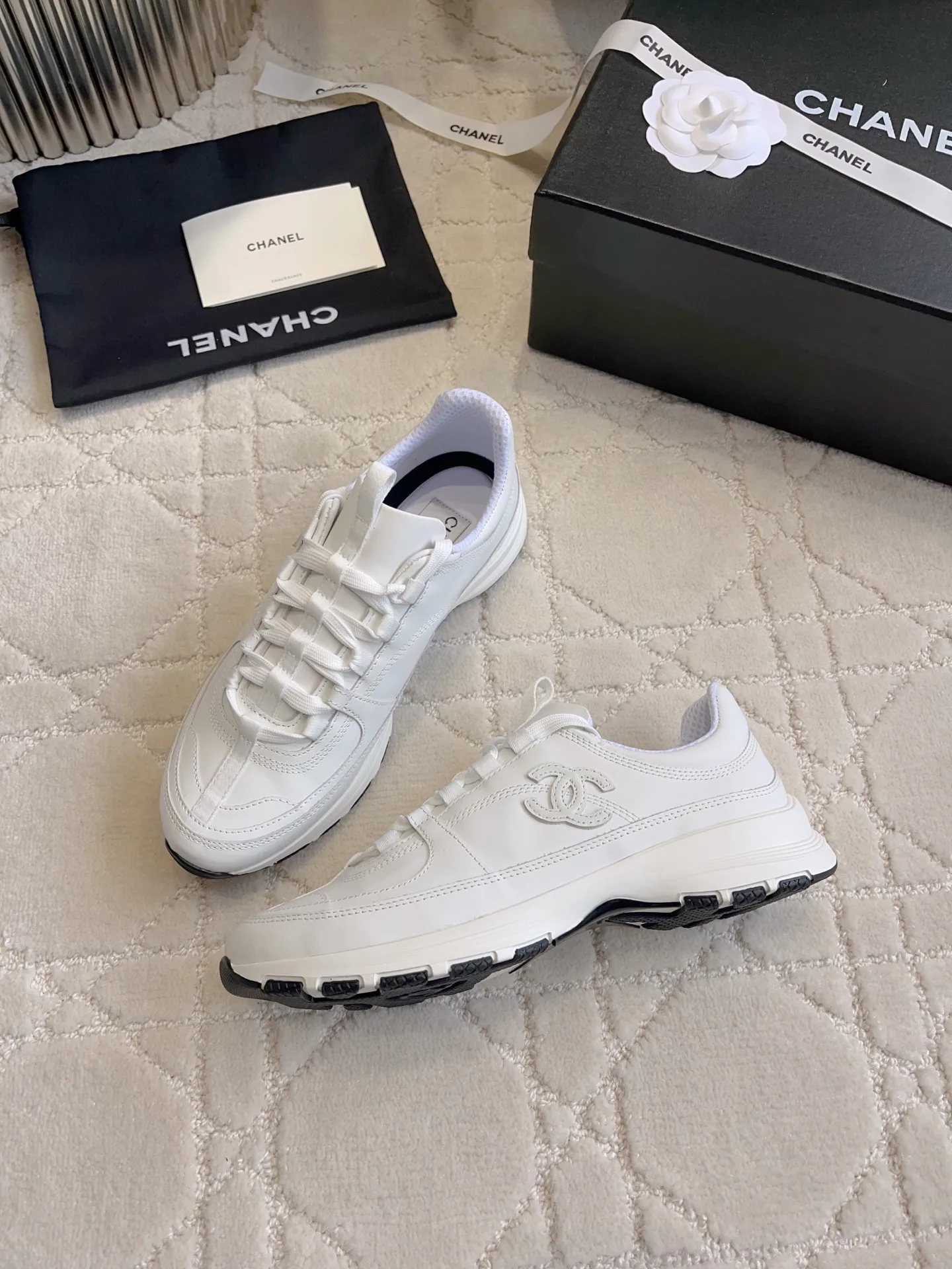 Women's Sneakers CHANEL 17936563