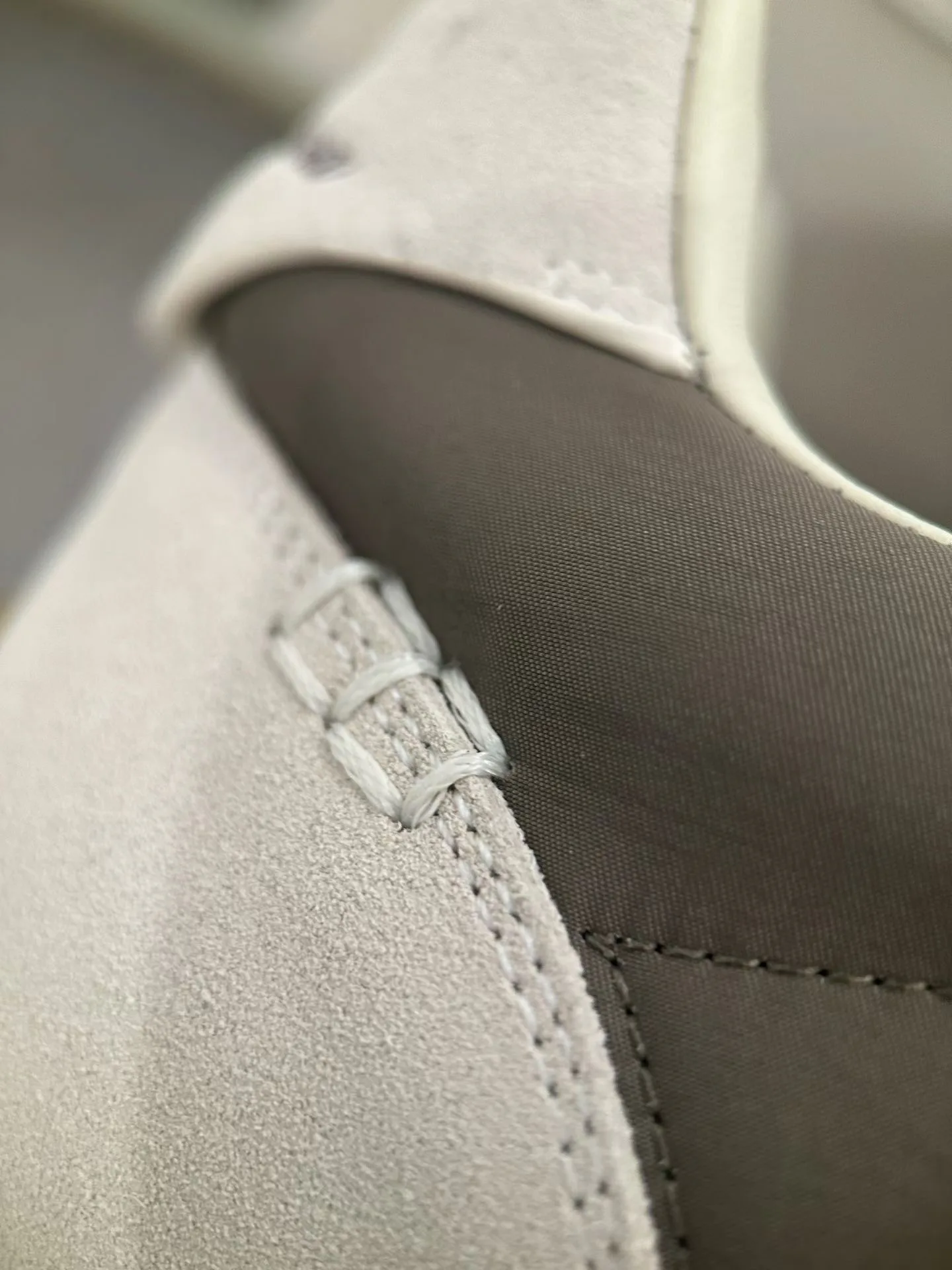 Women's Sneakers LORO PIANA 18267424