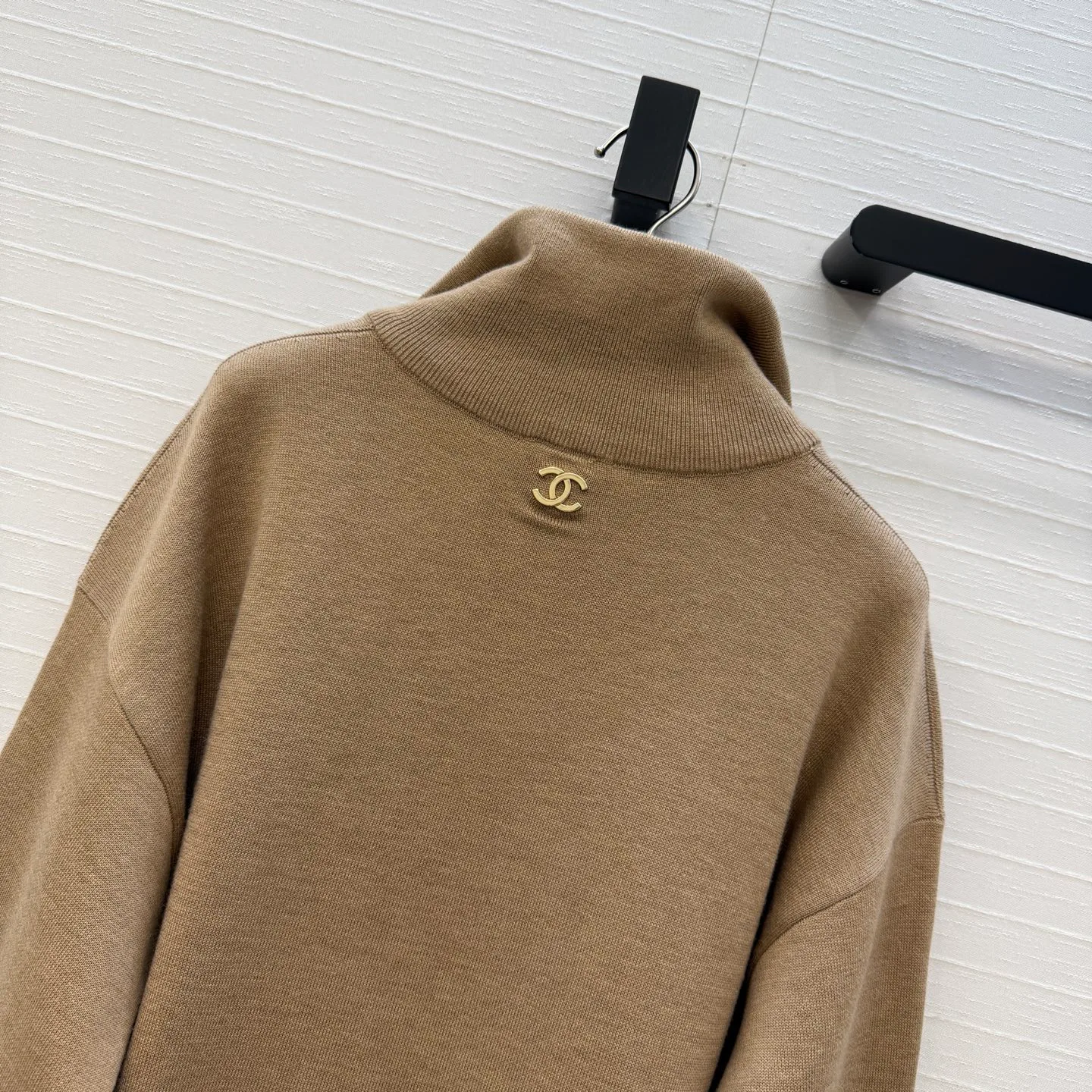 Women's Jumpers And Sweaters CHANEL 17048924