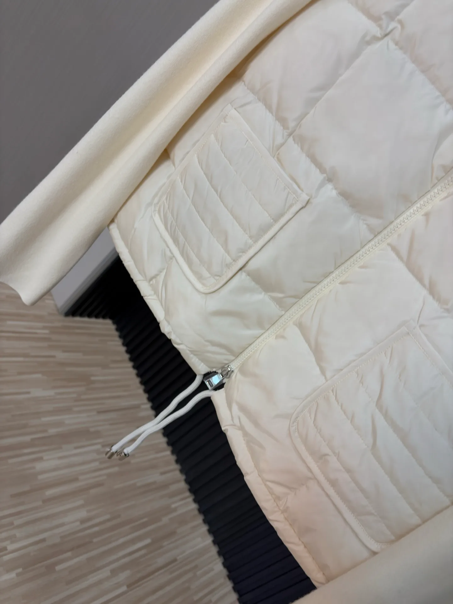 Куртки И Пуховики Мужские Moncler 18634491