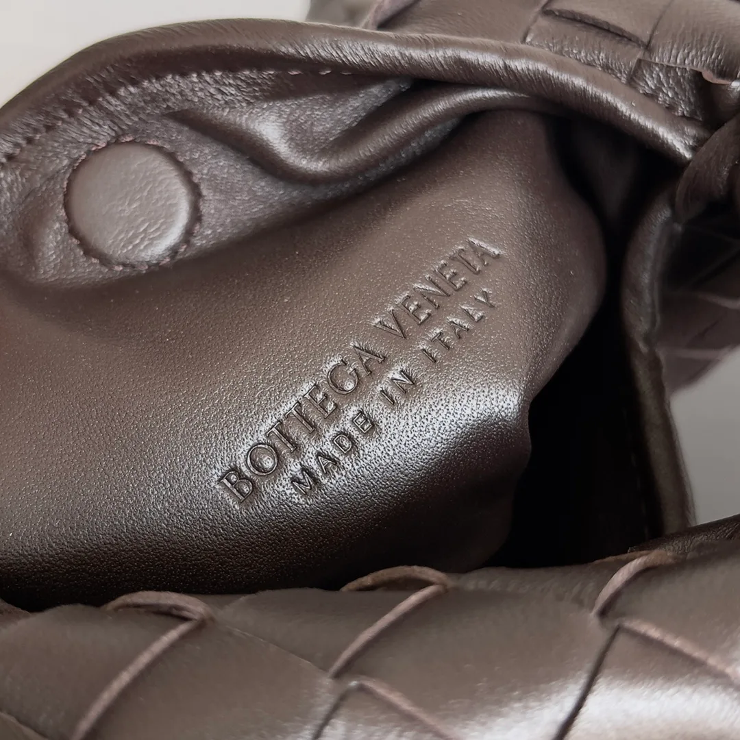 Women's Classic Handbags BOTTEGA VENETA 17488719