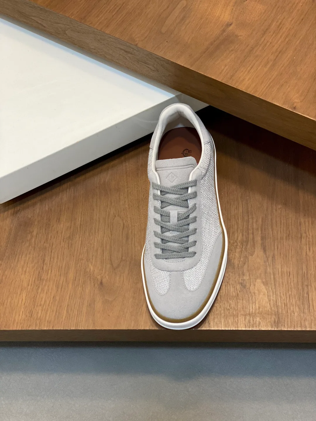Men's Sneakers LORO PIANA 16978208