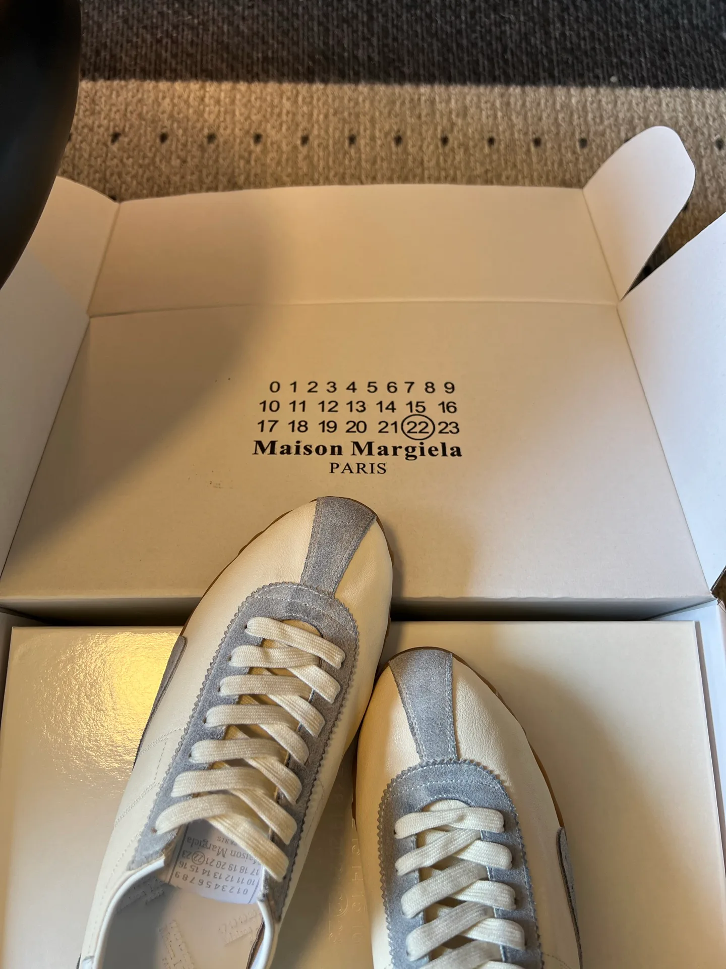 Women's Sneakers MAISON MARGIELA 17523634