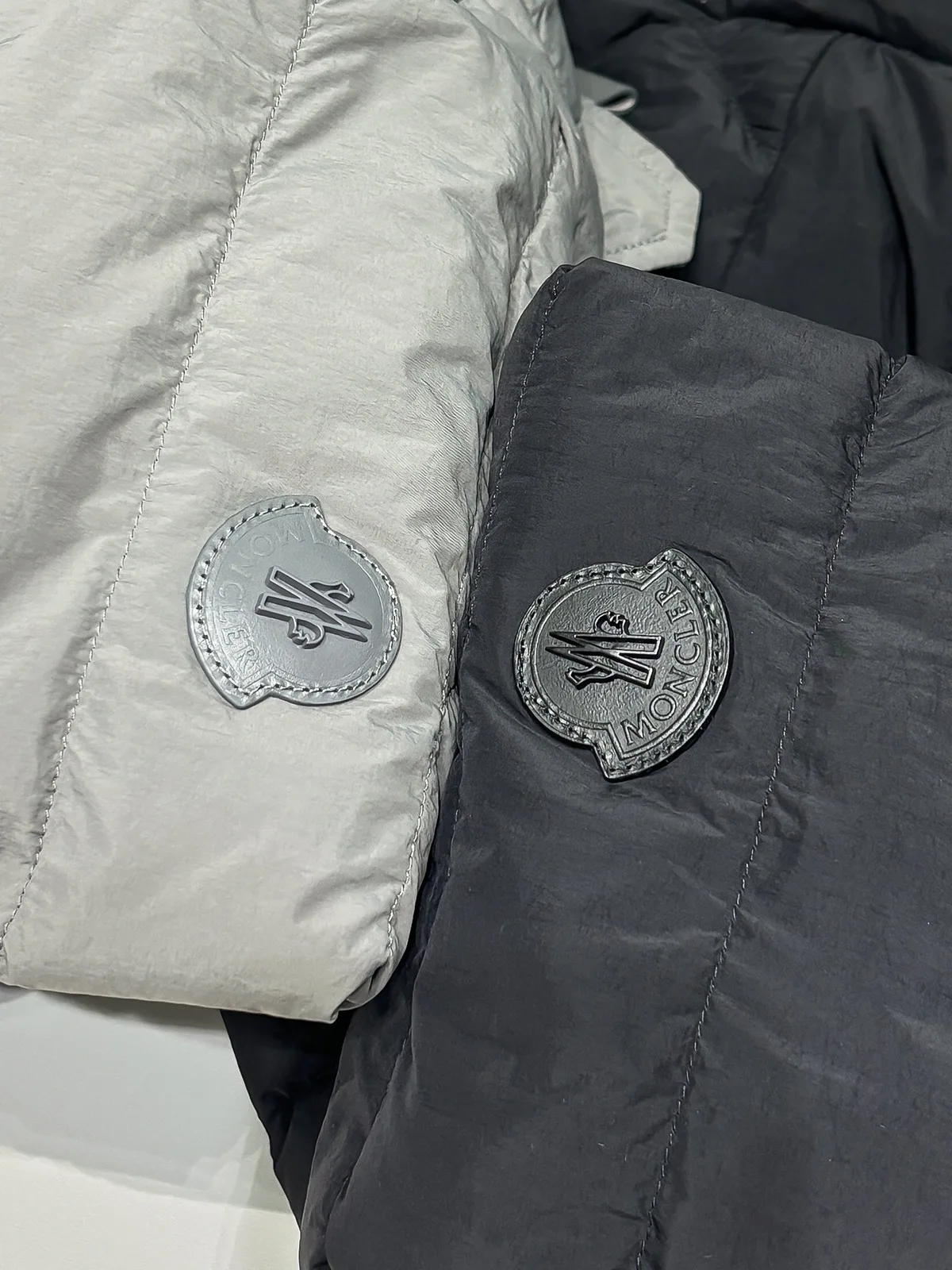 Men's Jackets And Down Jackets MONCLER 18295930