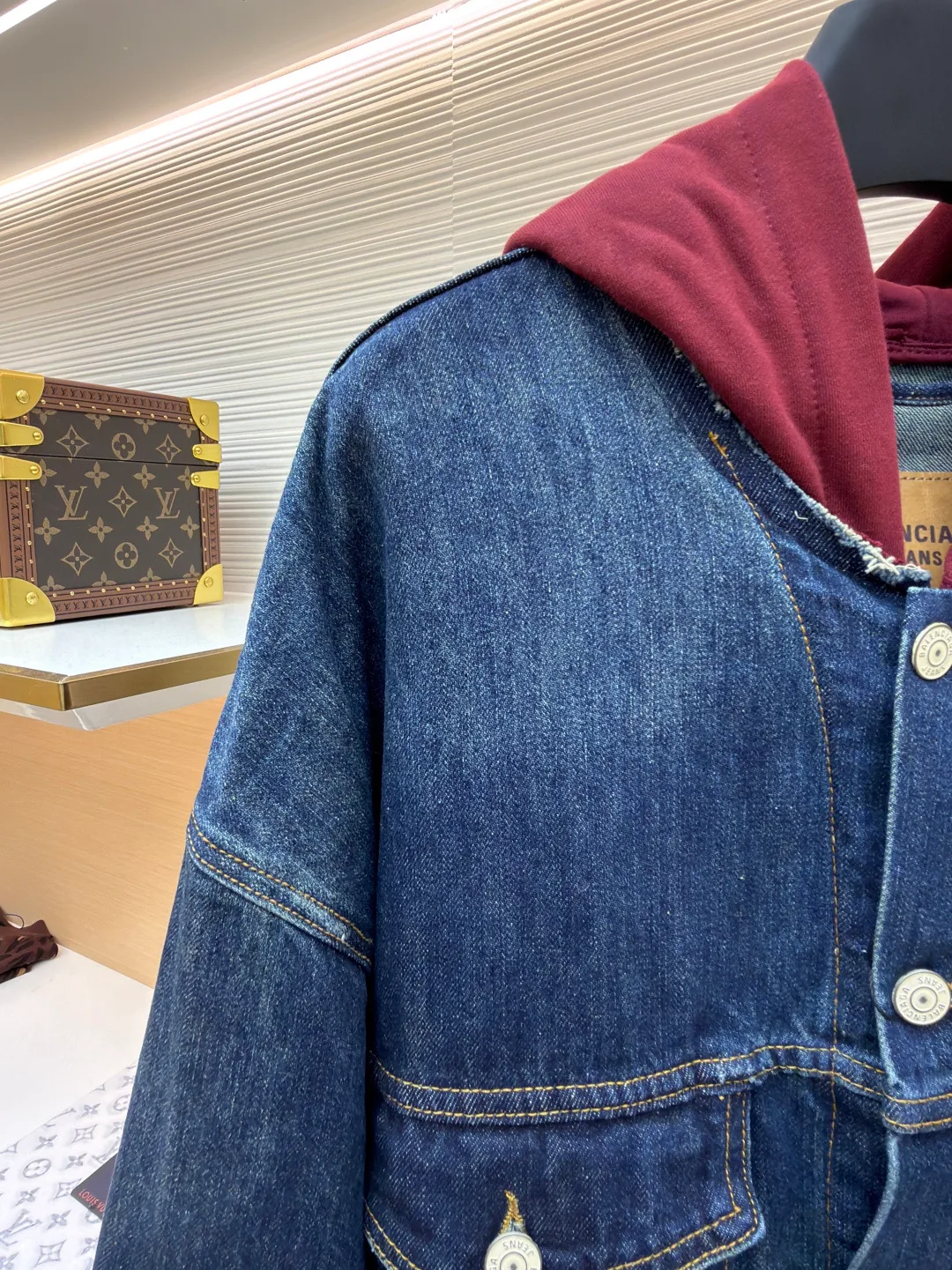Men's Jackets And Down Jackets BALENCIAGA 17861553