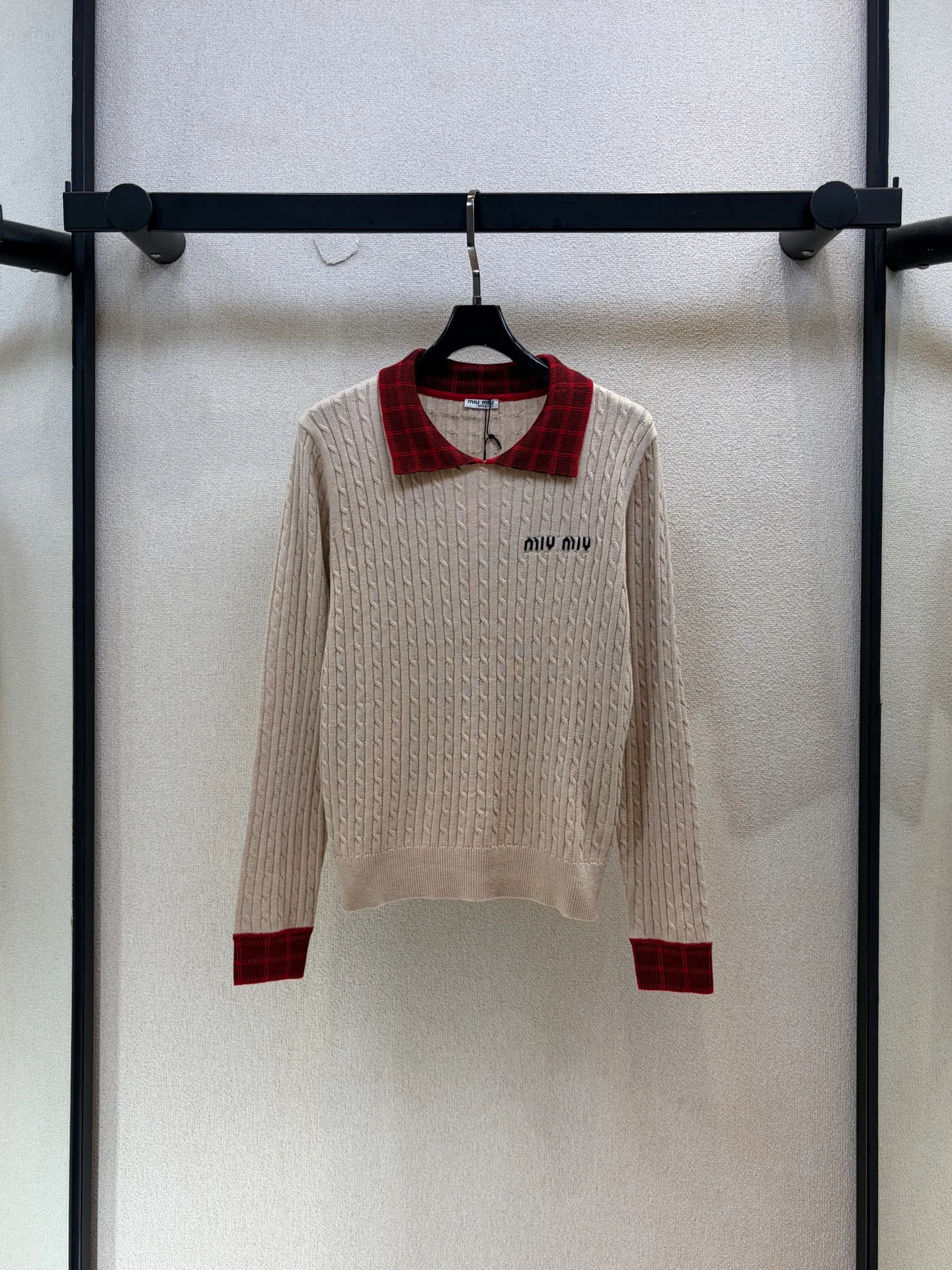 Джемперы И Свитеры Женские Miu Miu 18605929