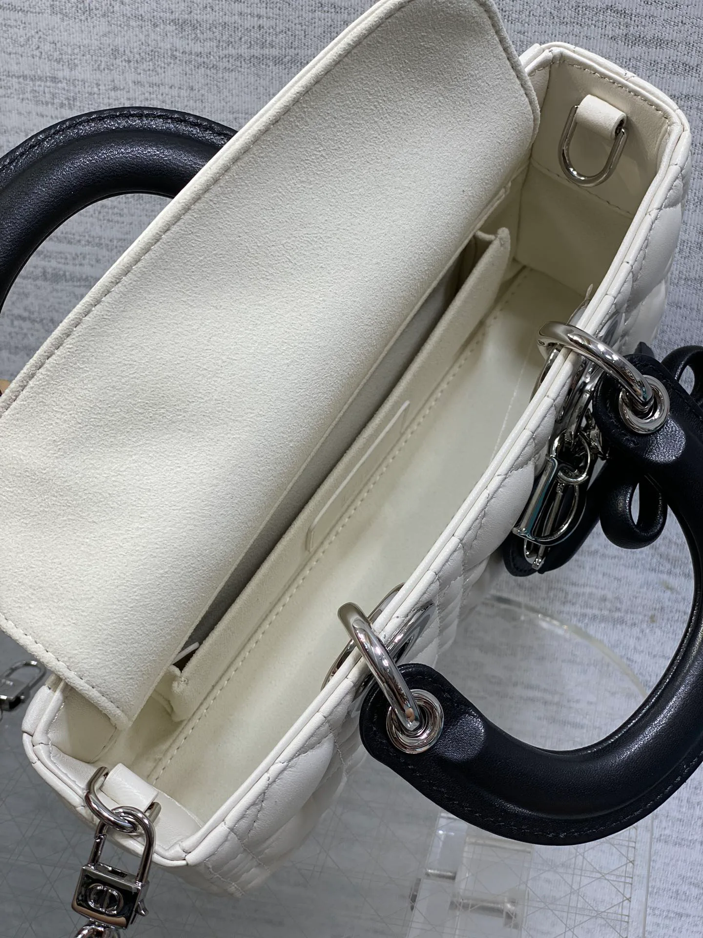 Women's Classic Handbags CHRISTIAN DIOR 18392934
