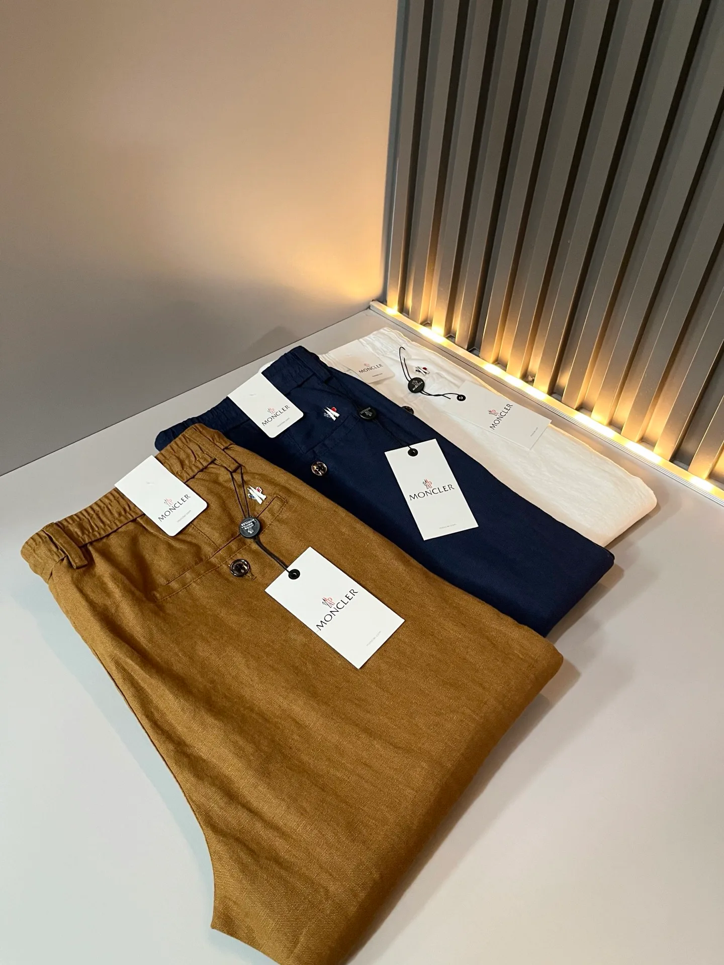 Брюки Мужские Moncler 18592601