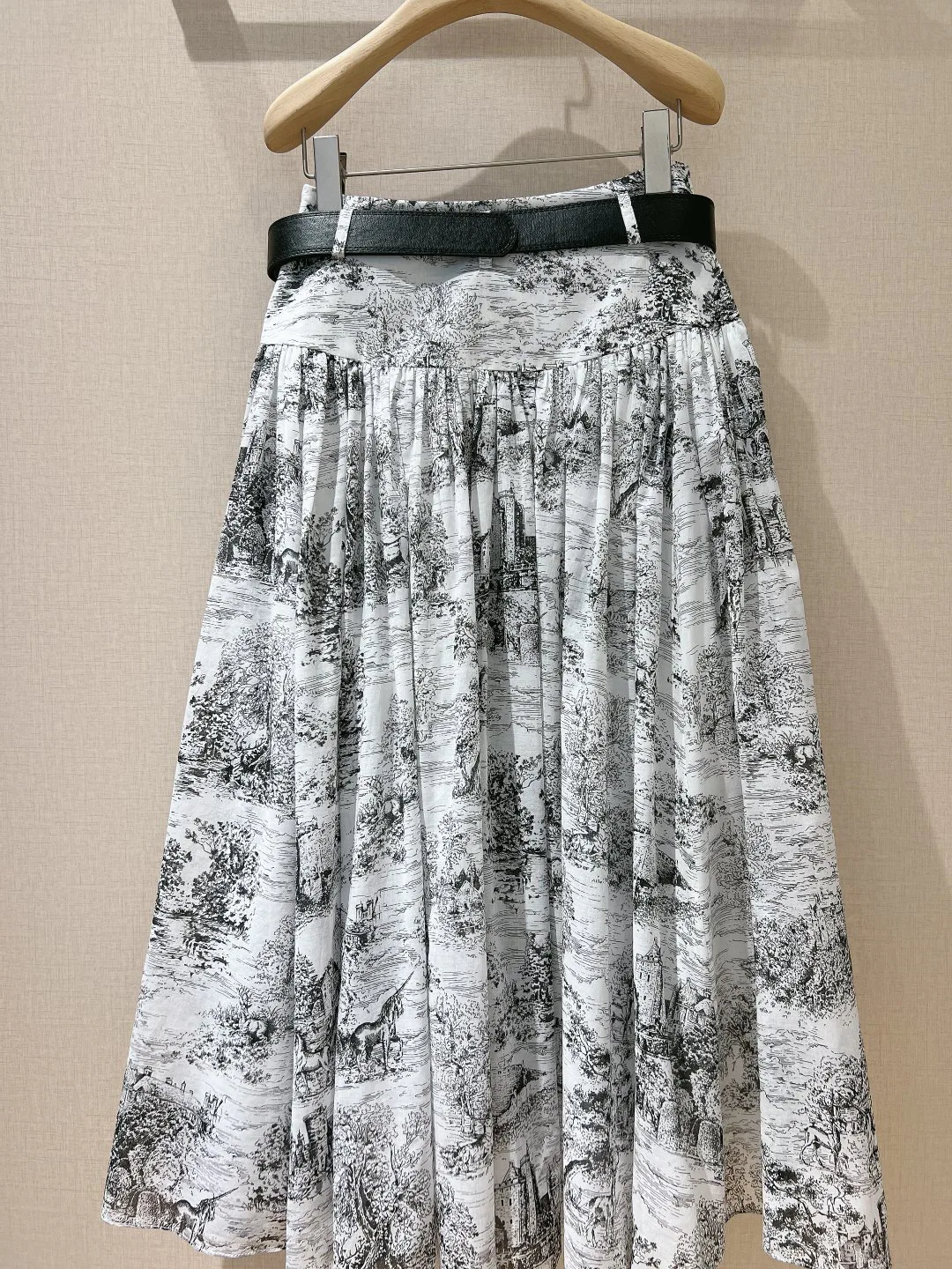 Women's Skirts CHRISTIAN DIOR 17290312