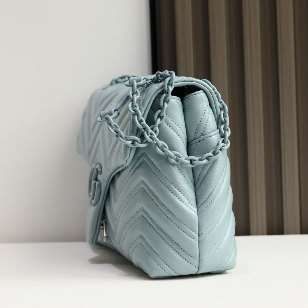 Women's Classic Handbags GUCCI 17947382