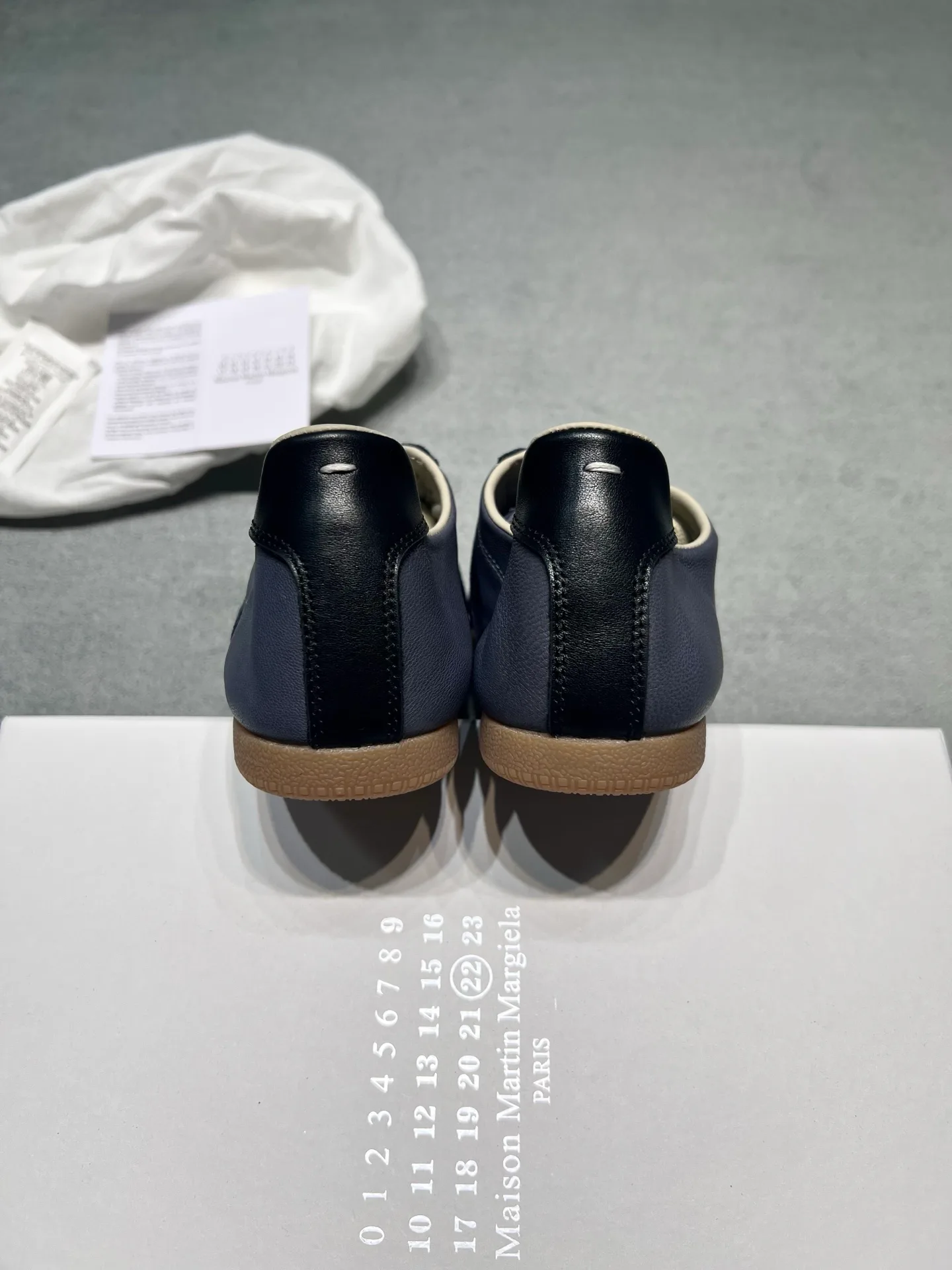 Women's Sneakers MAISON MARGIELA 18366874