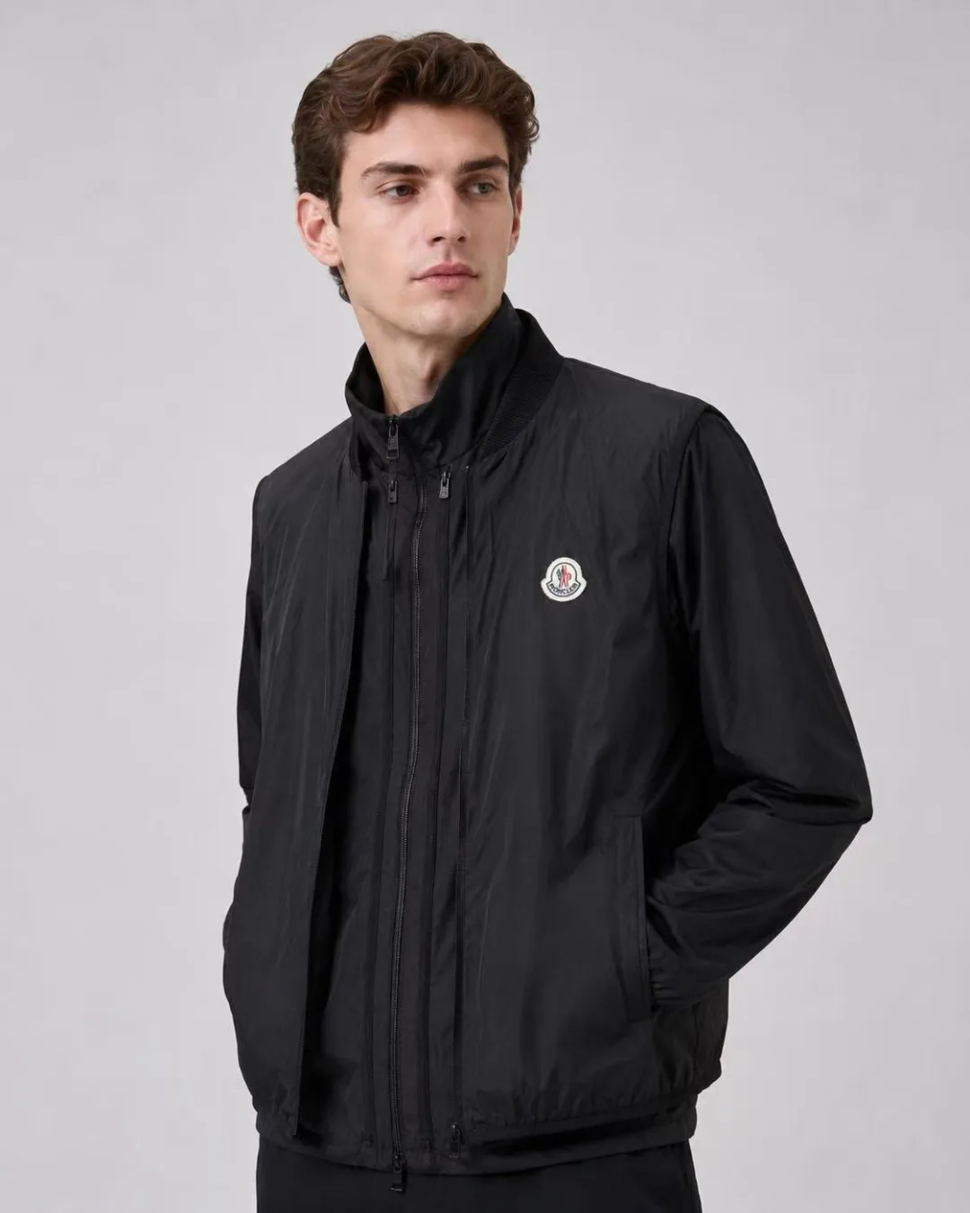 Men's Jackets And Down Jackets MONCLER 17468332